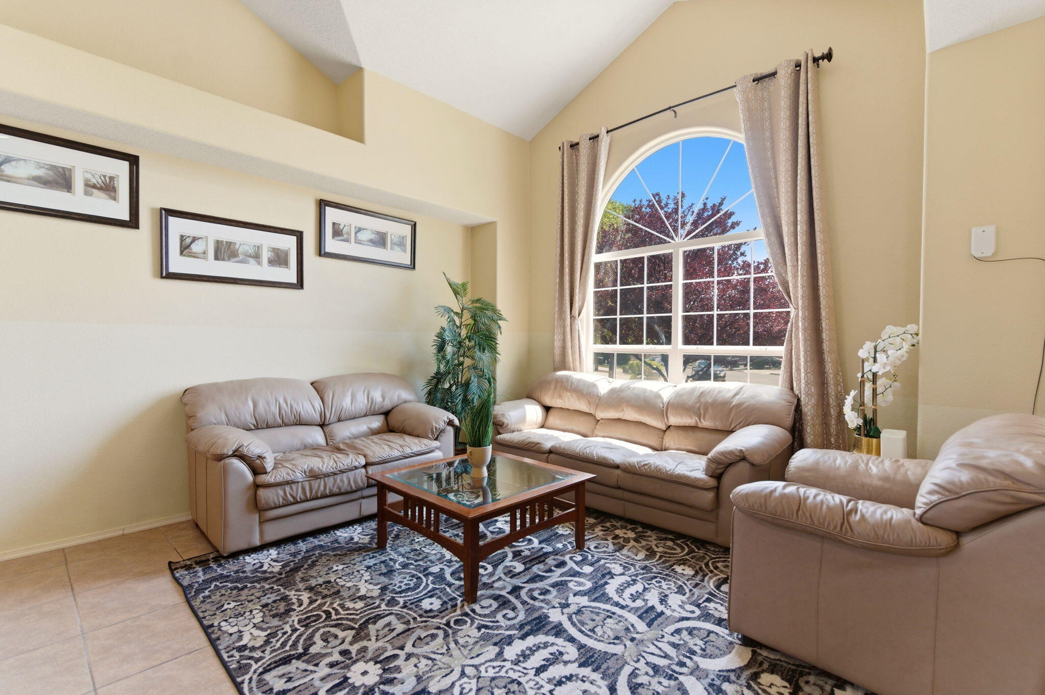 Photo 2 — 3908 Oasis Springs Road NE