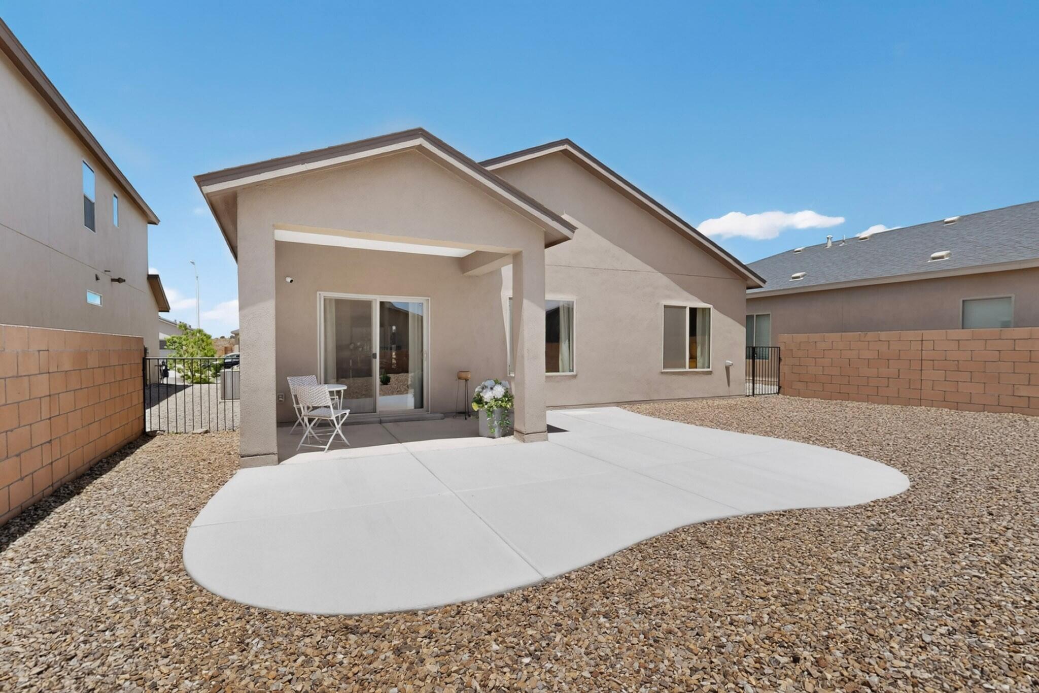 Photo 13 — 150 Spectrum Avenue SW