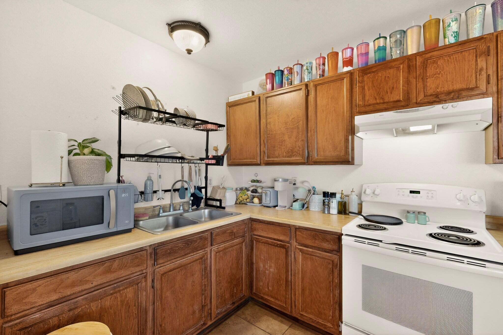 Photo 17 — 4720 Opal Drive NE