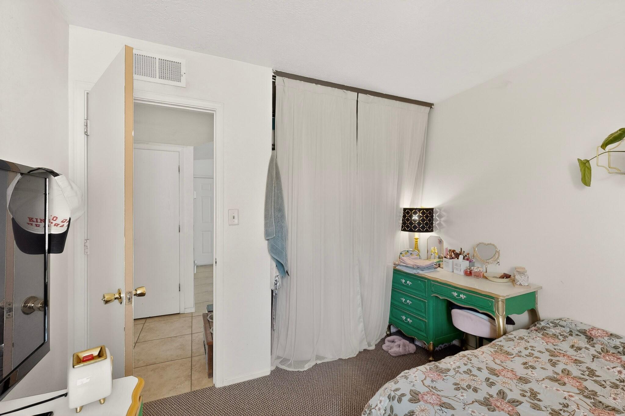 Photo 12 — 4720 Opal Drive NE
