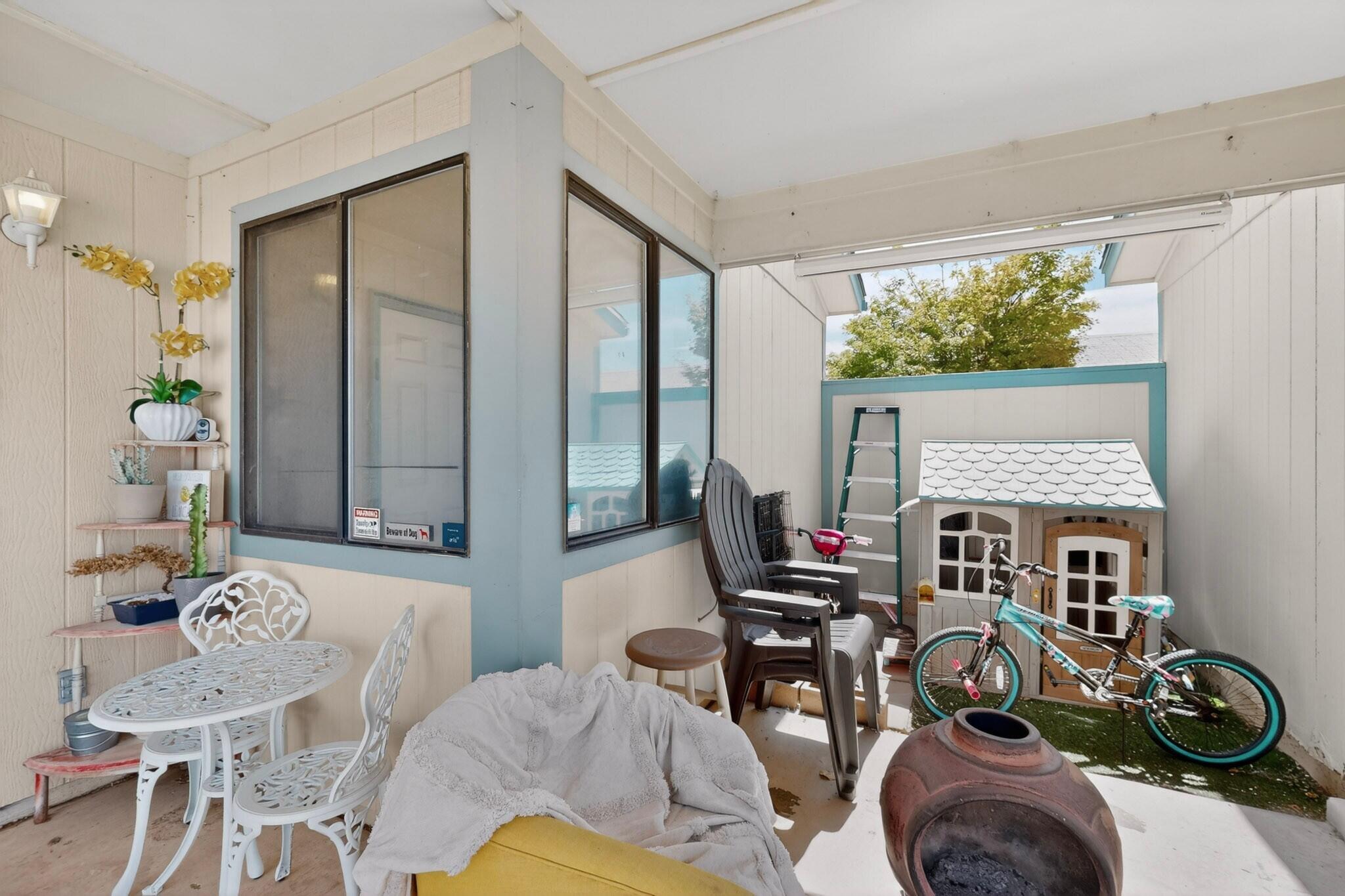 Photo 4 — 4720 Opal Drive NE