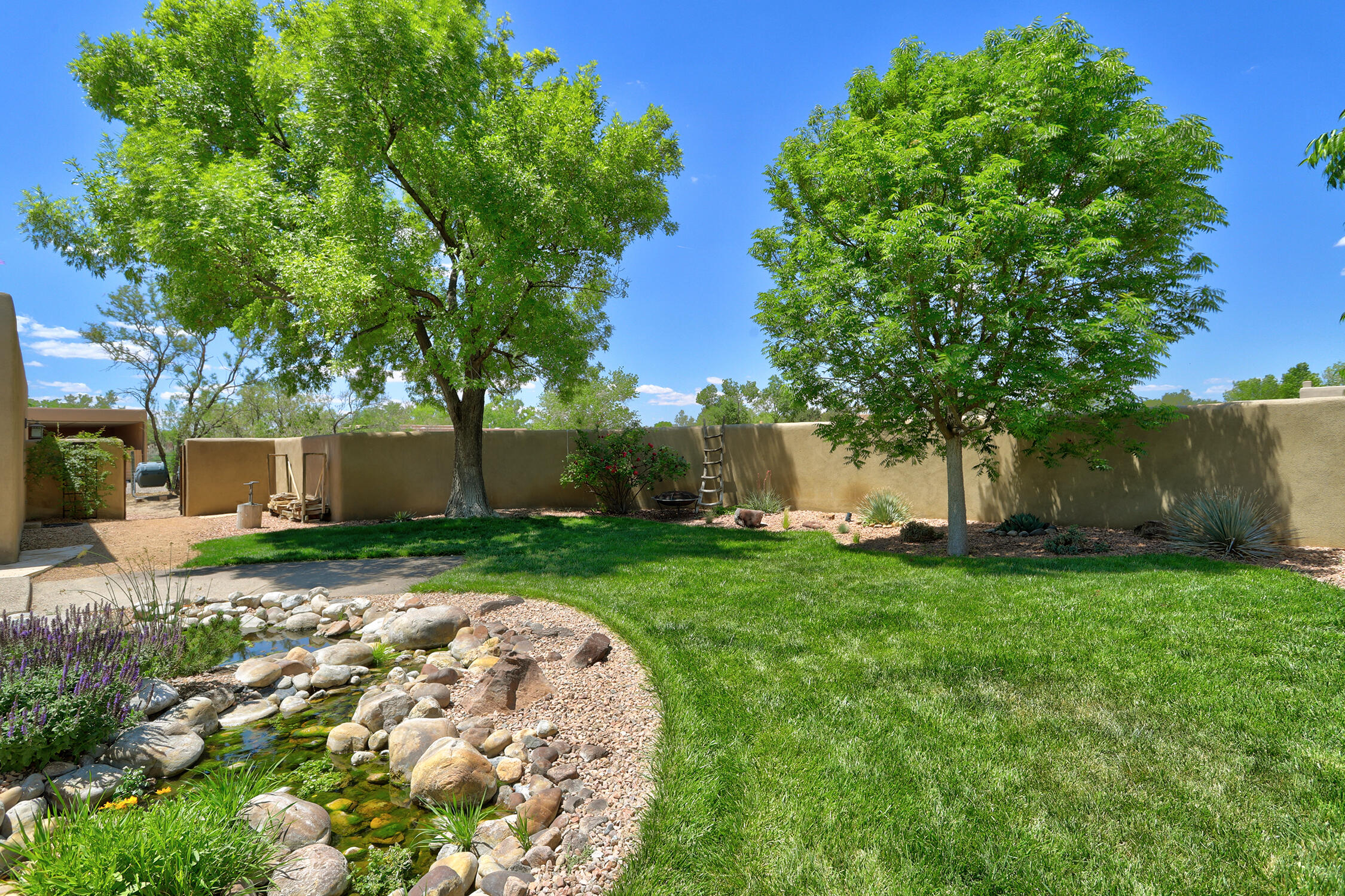 Photo 11 — 125 Martha Court
