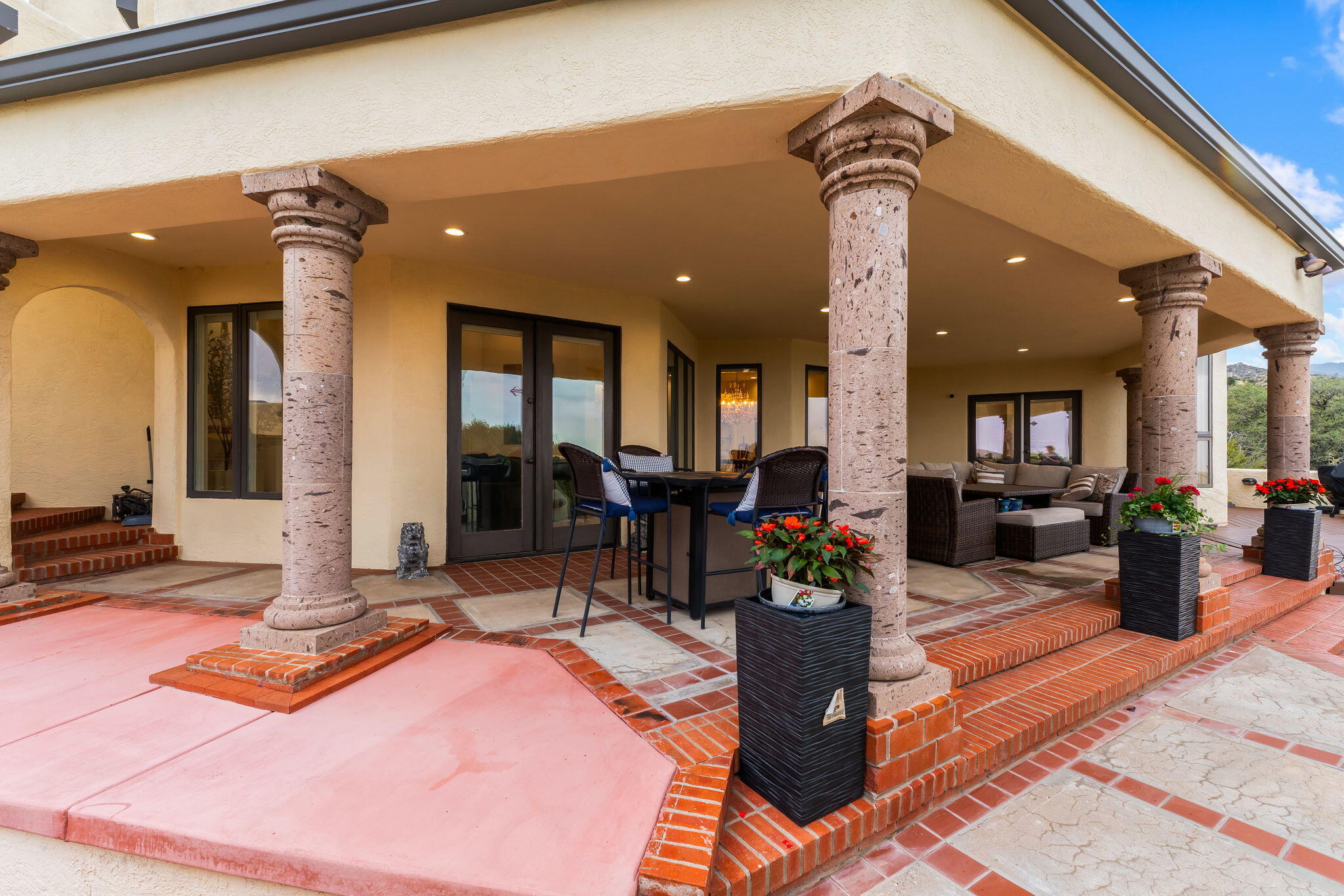 Photo 13 — 2 Sandia Heights Drive NE