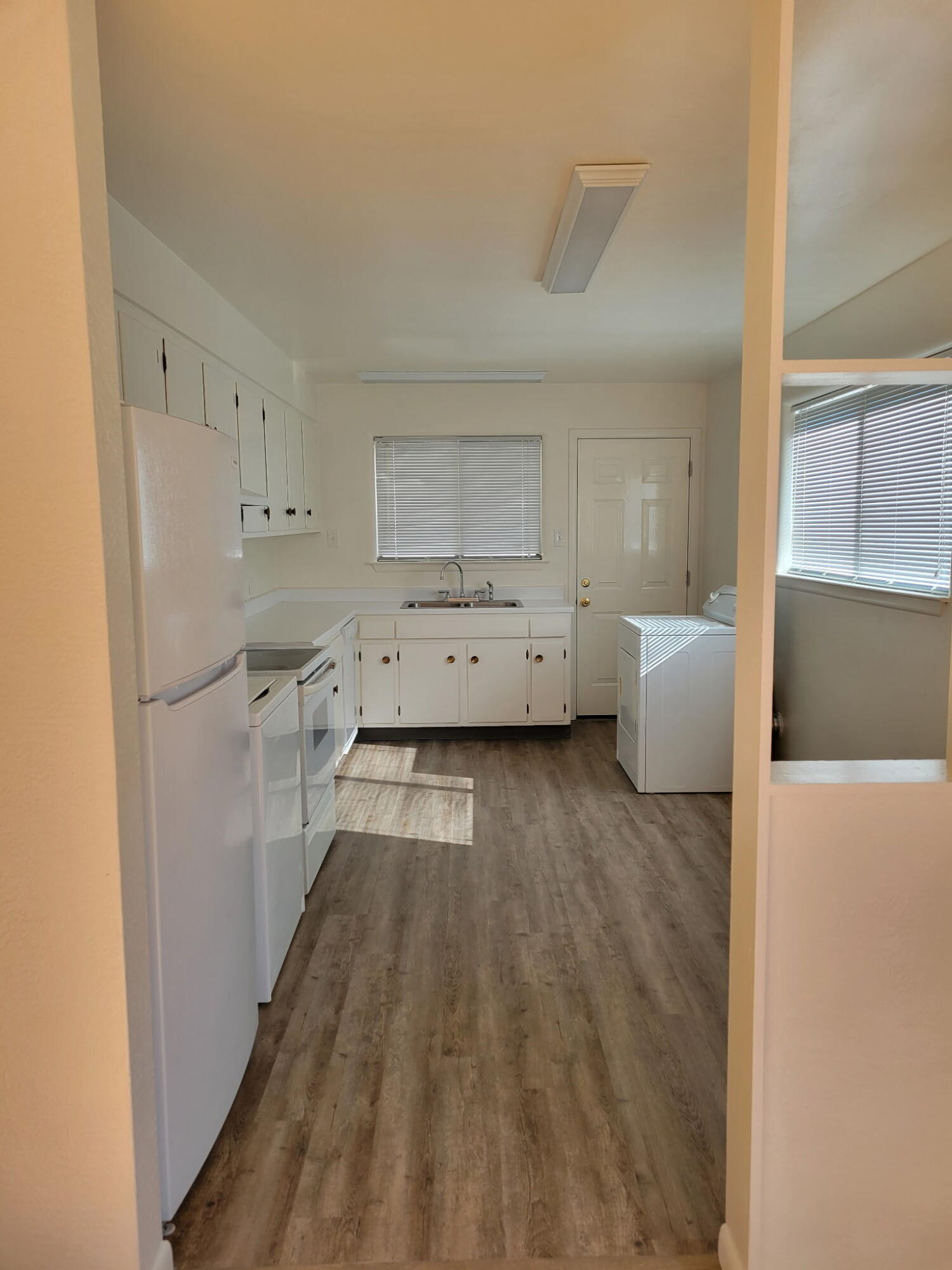 Photo 14 — 4021 Thaxton Avenue SE