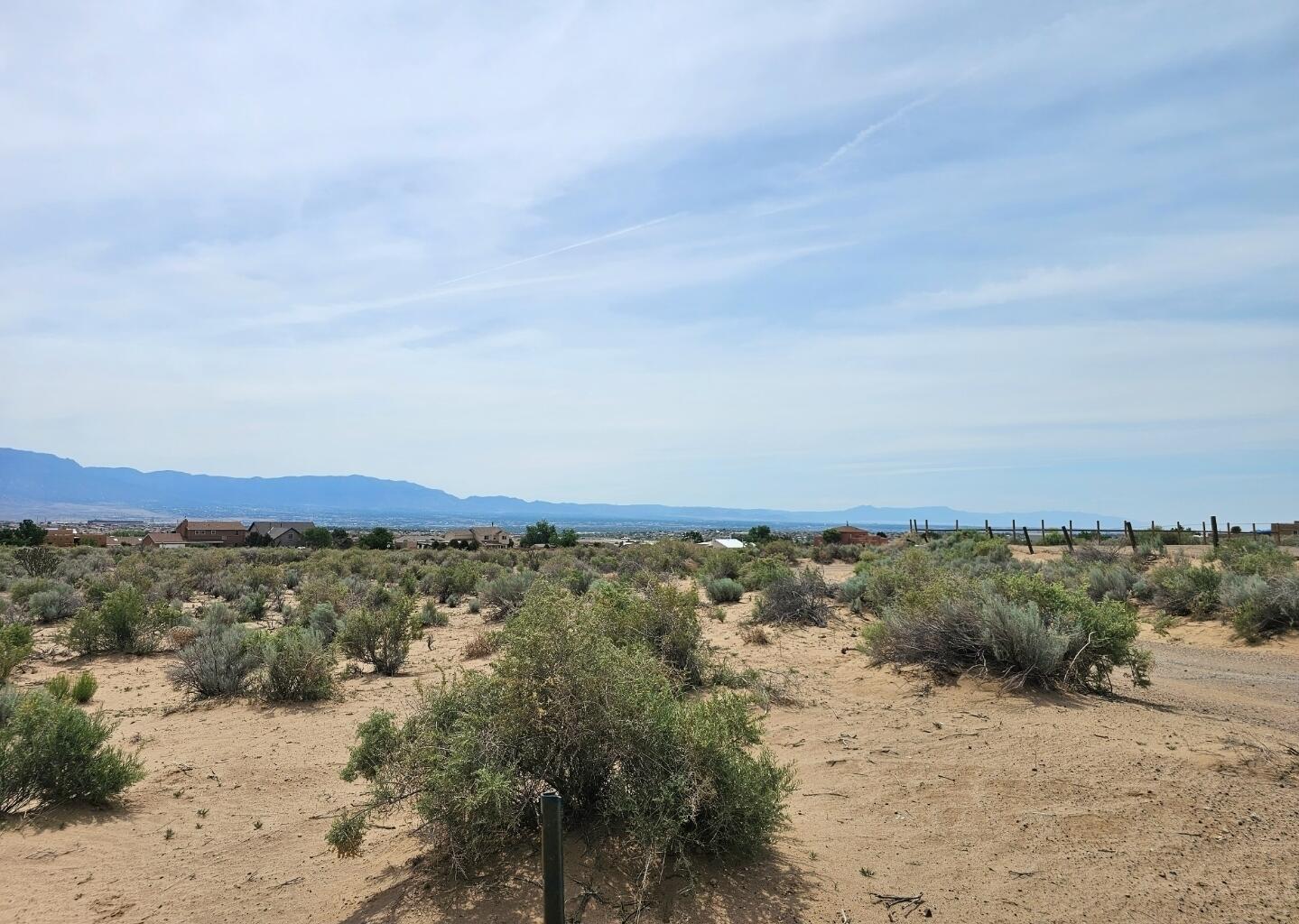 Photo 4 — 1390 Imp Place SE