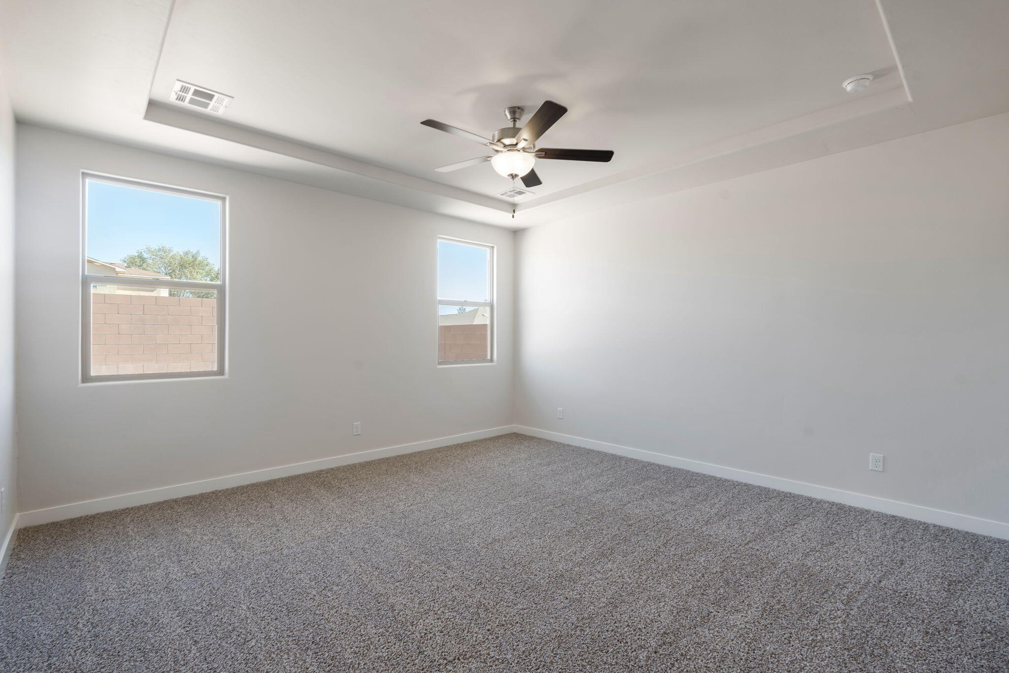 Photo 9 — 7244 Loire Drive NE