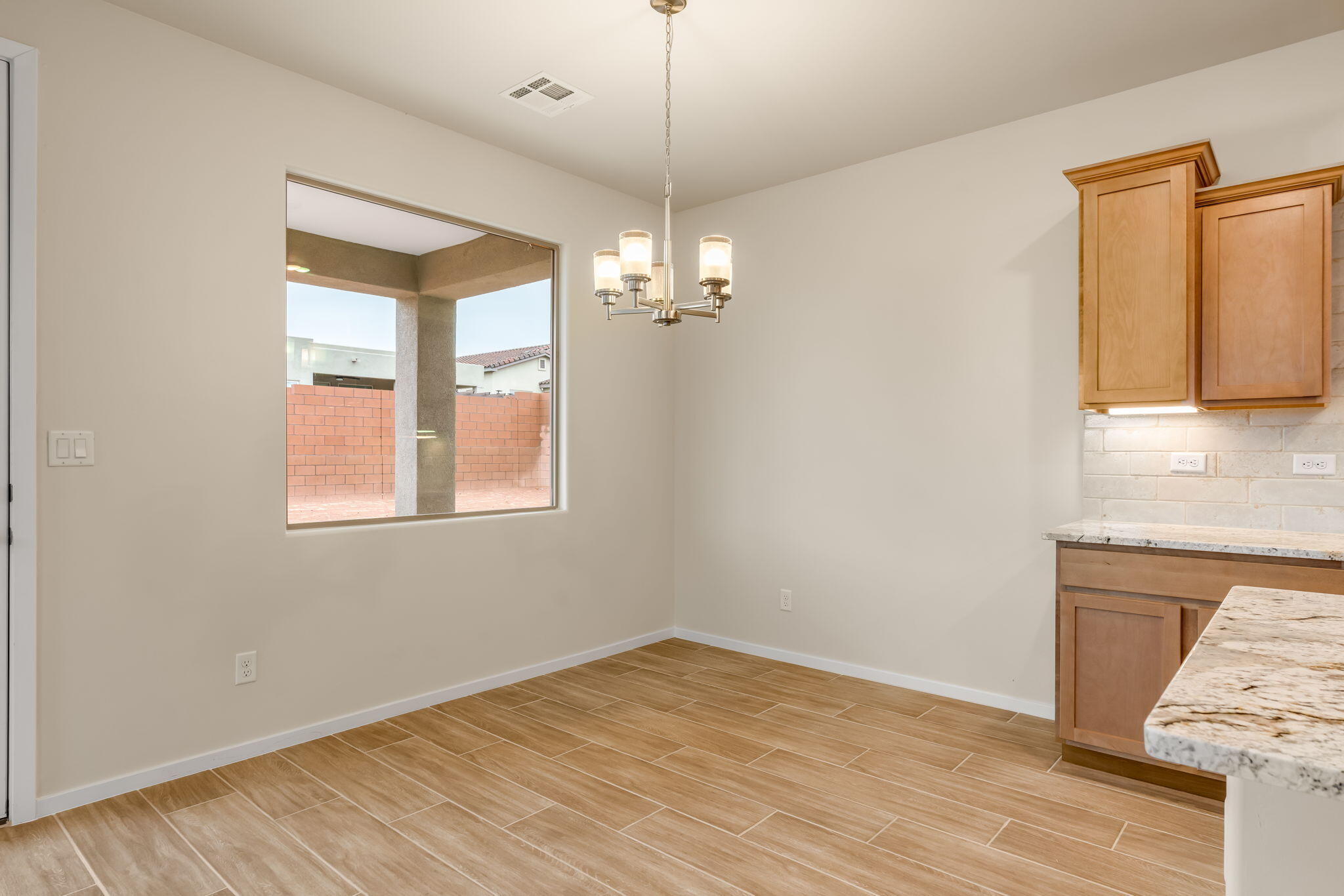 Photo 18 — 7245 Loire Drive NE