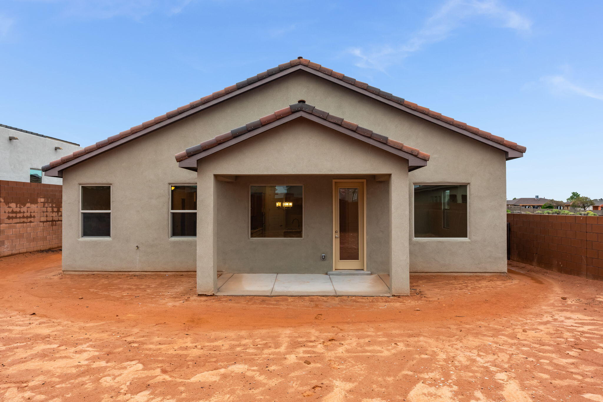 Photo 6 — 7245 Loire Drive NE