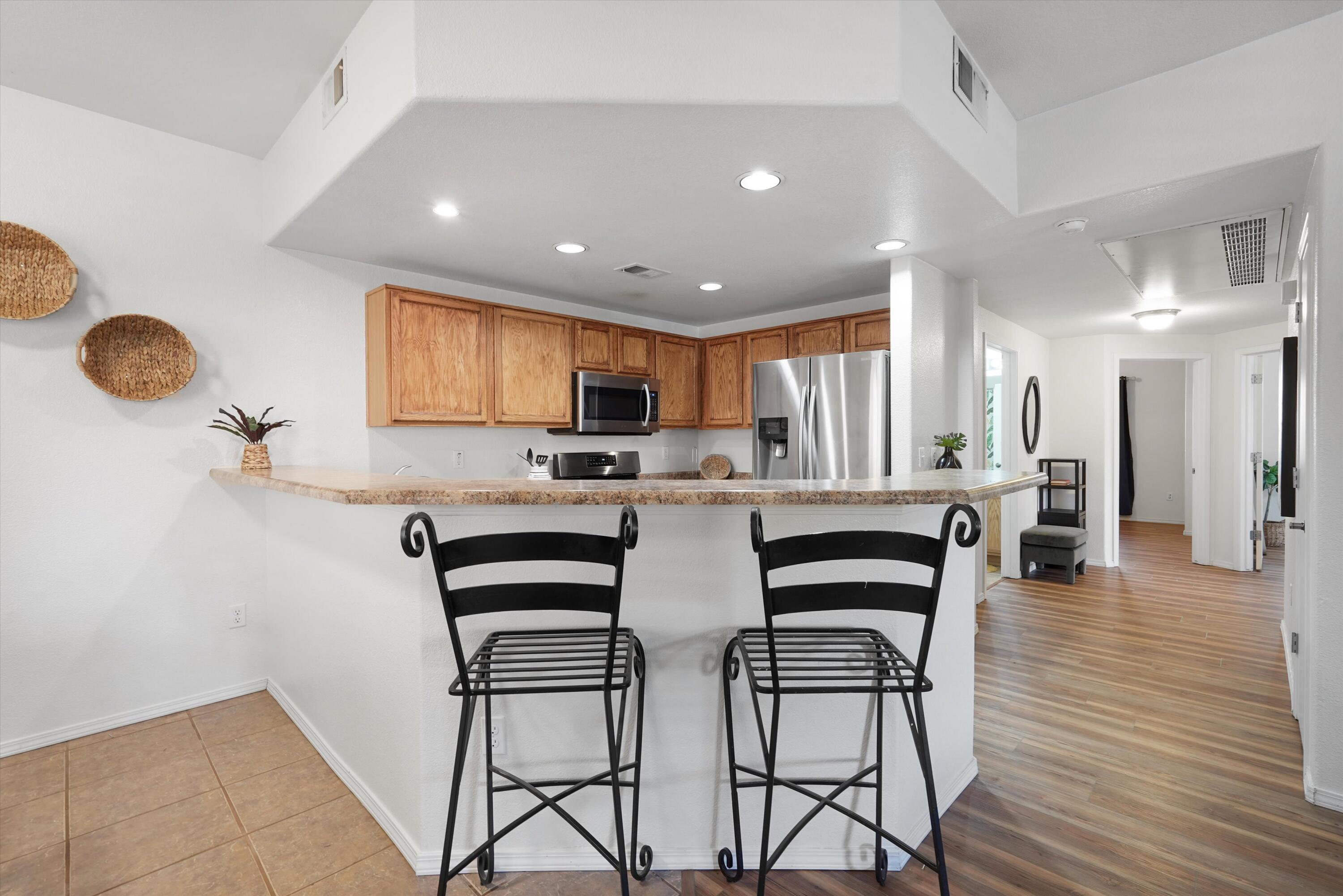 Photo 18 — 6800 Vista Del Norte Road NE 1114