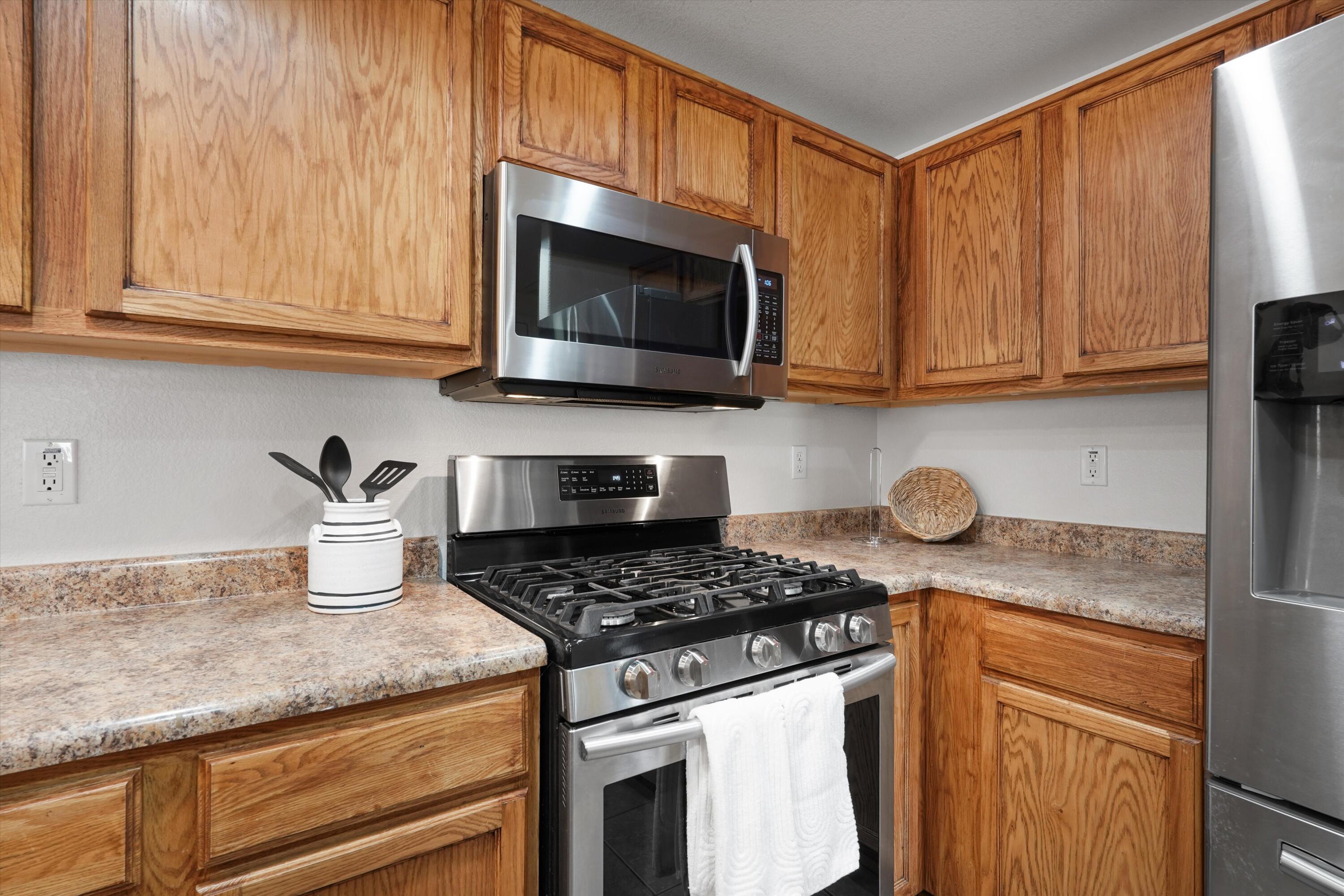 Photo 17 — 6800 Vista Del Norte Road NE 1114