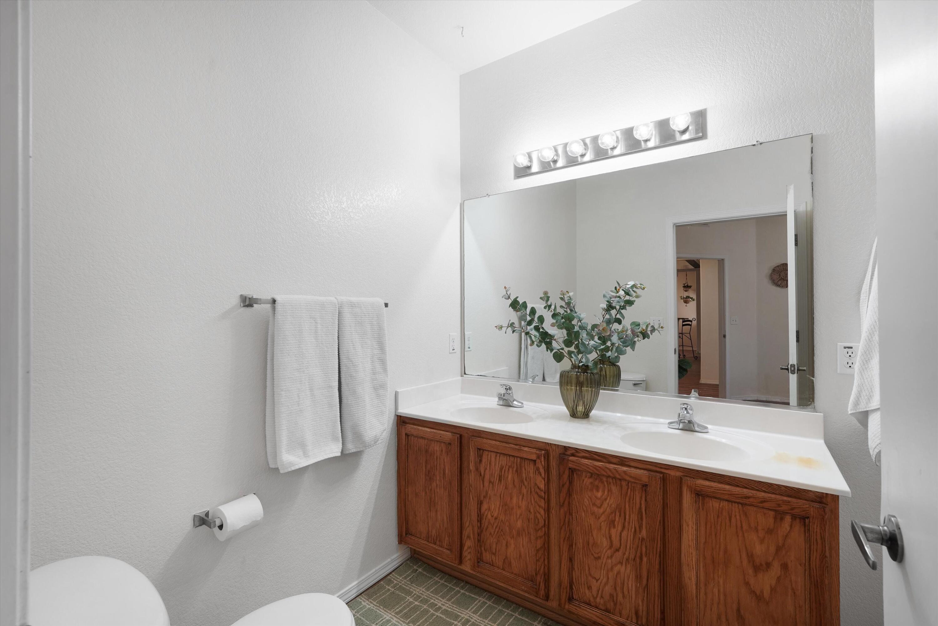 Photo 11 — 6800 Vista Del Norte Road NE 1114