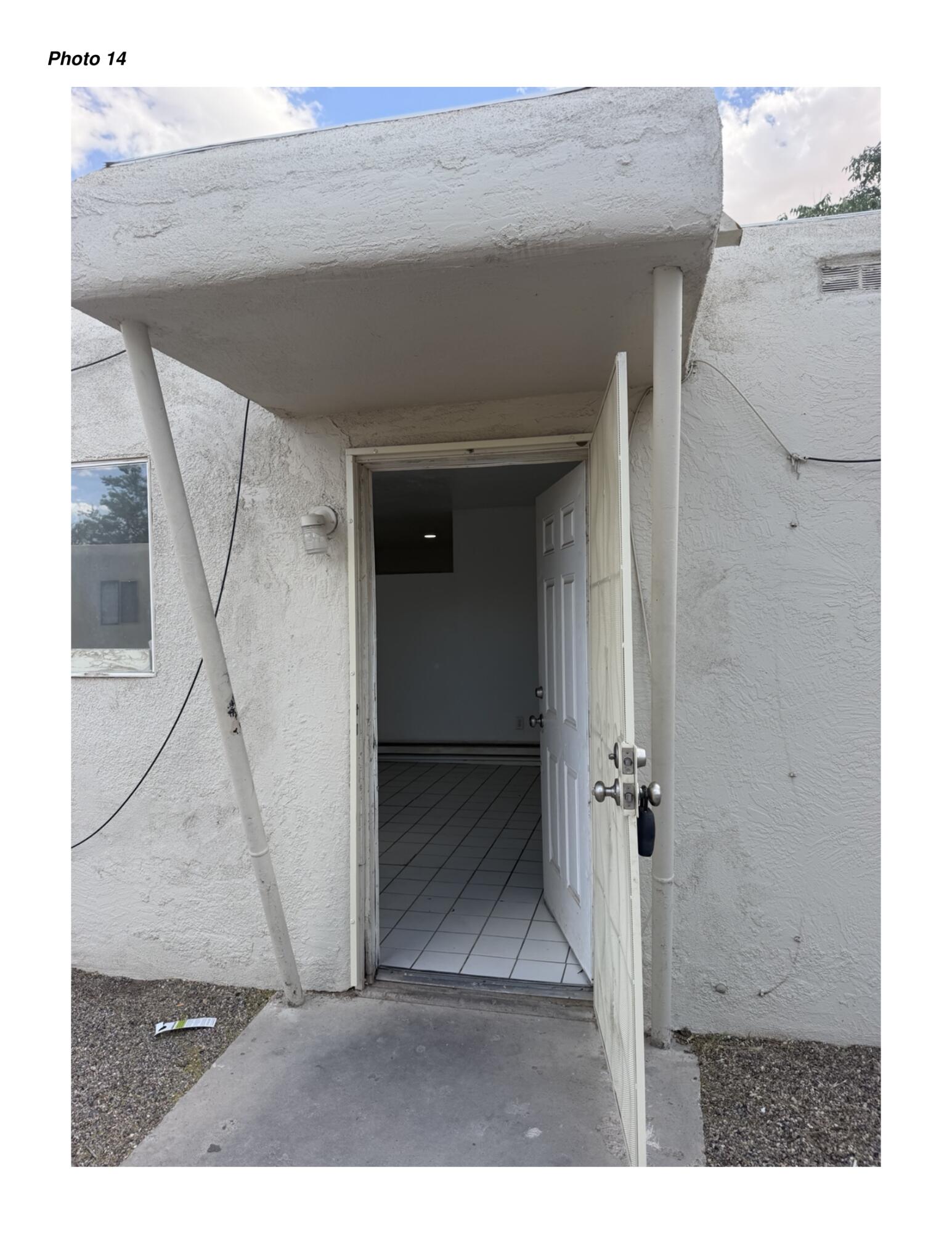Photo 5 — 209 Texas Street NE