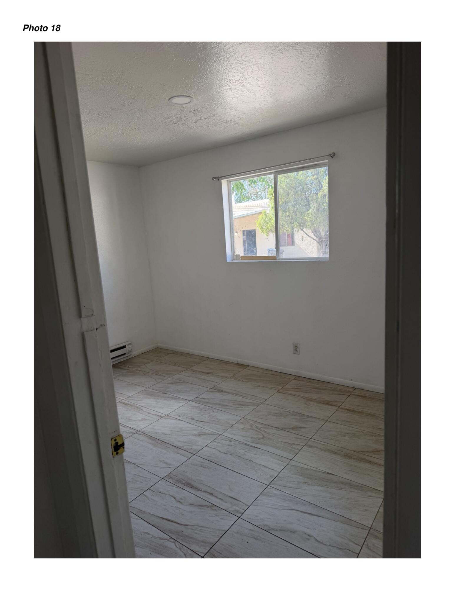 Photo 9 — 209 Texas Street NE