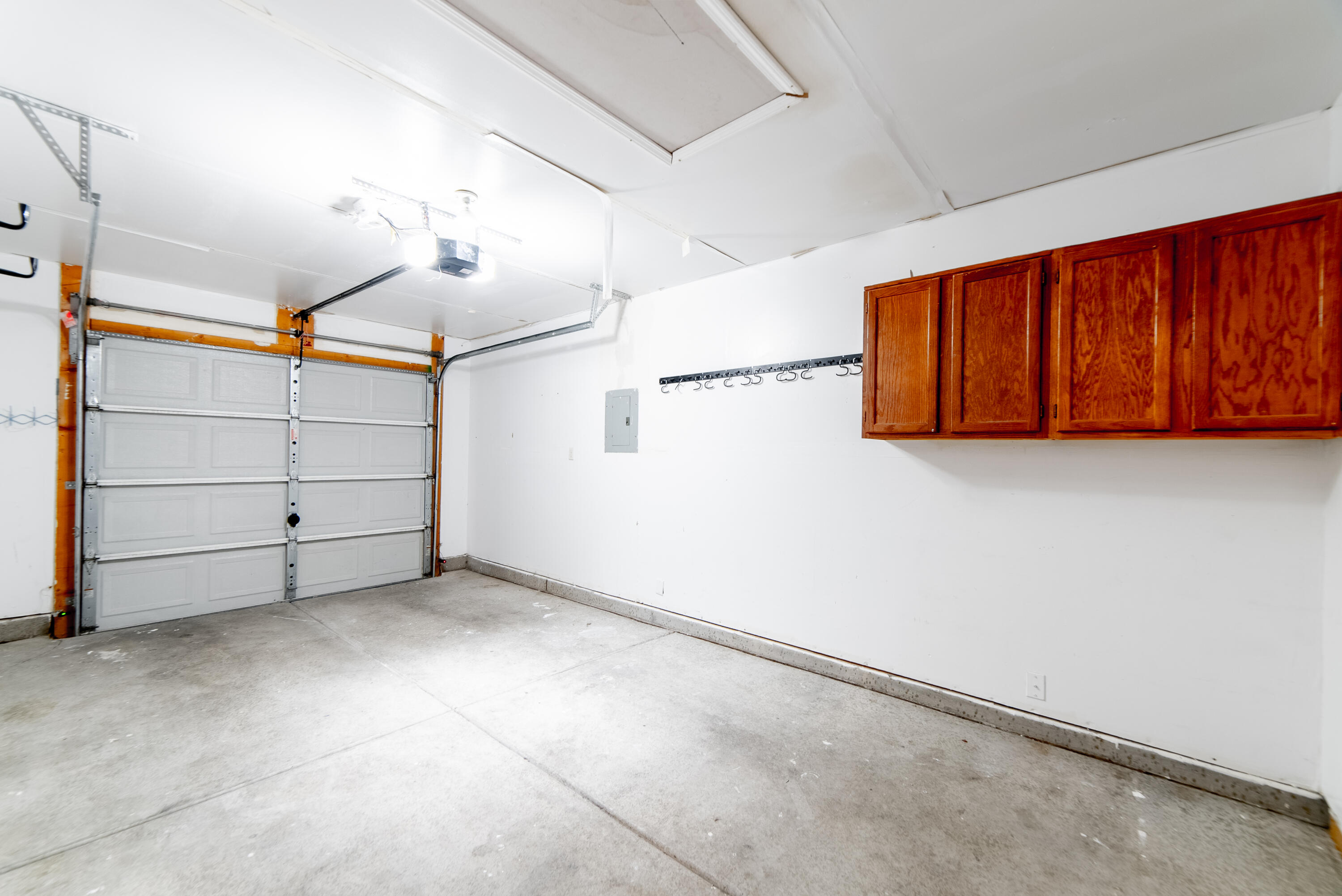 Photo 13 — 6009 Cyonus Avenue NW