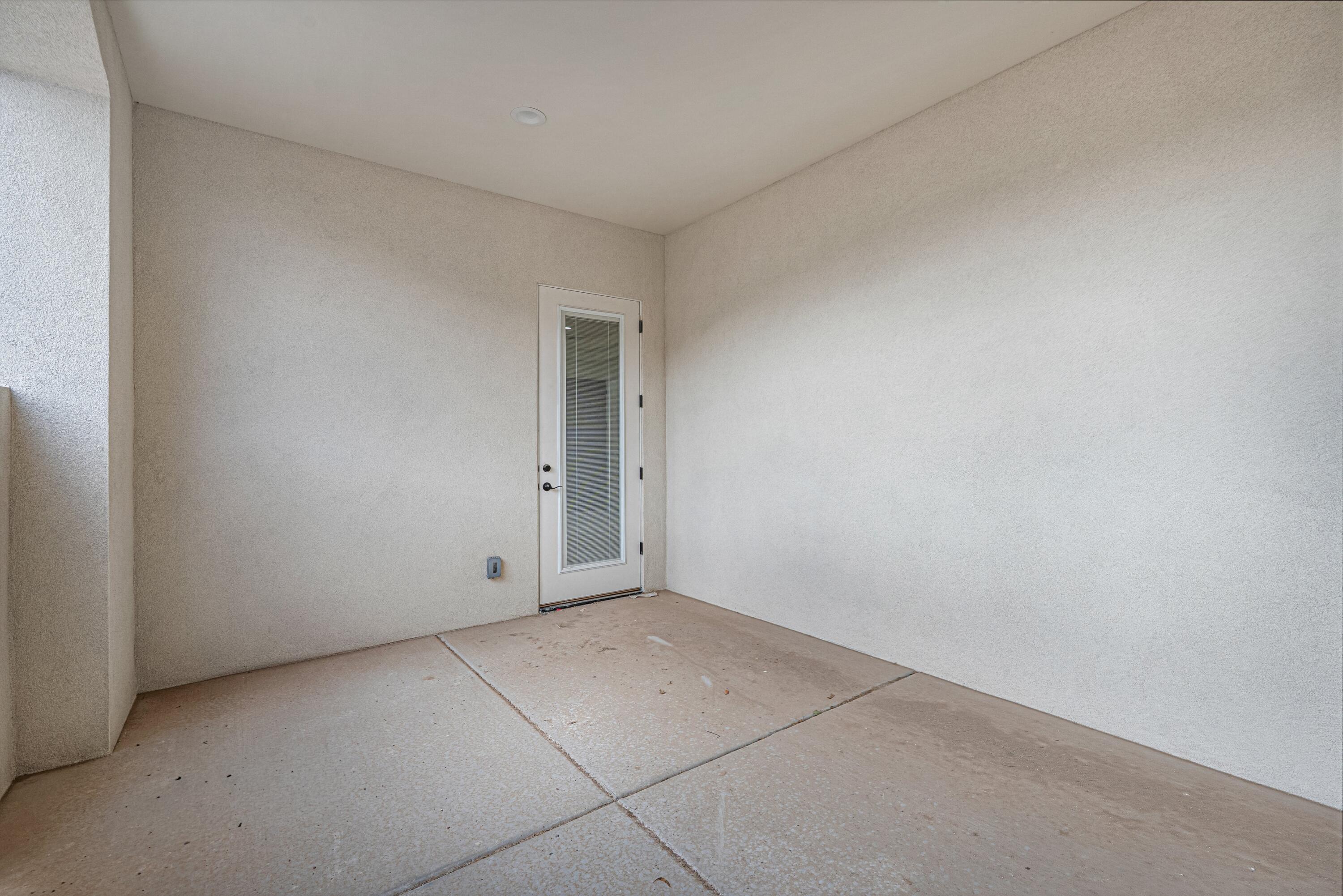 Photo 20 — 11610 Anaheim Avenue NE