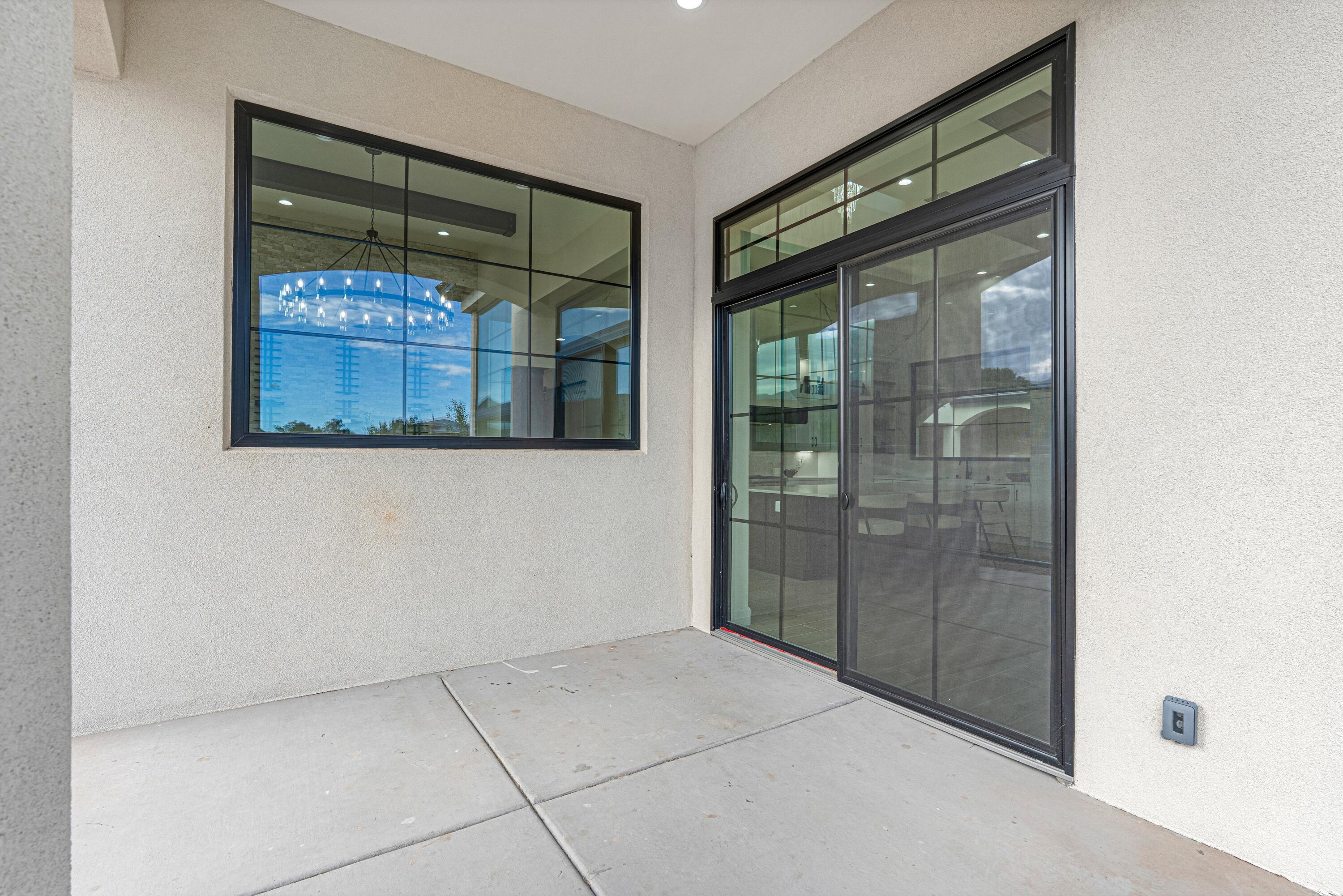 Photo 18 — 11610 Anaheim Avenue NE