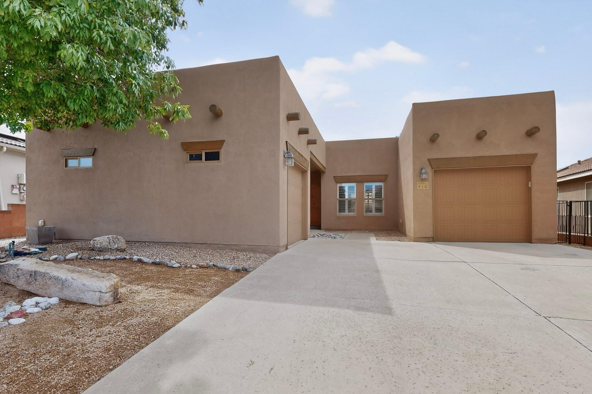 Photo 13 — 910 Mountain Phlox Way