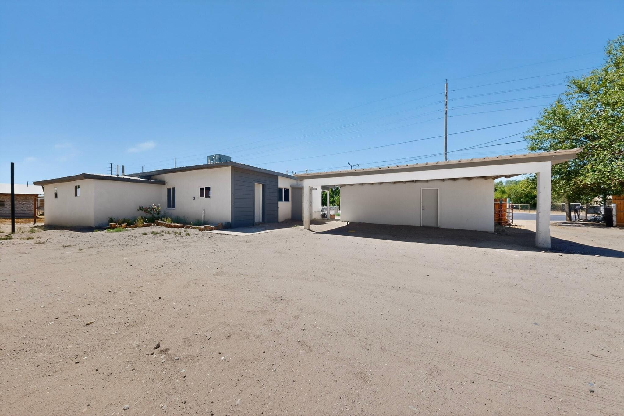 Photo 12 — 1104 E River Road
