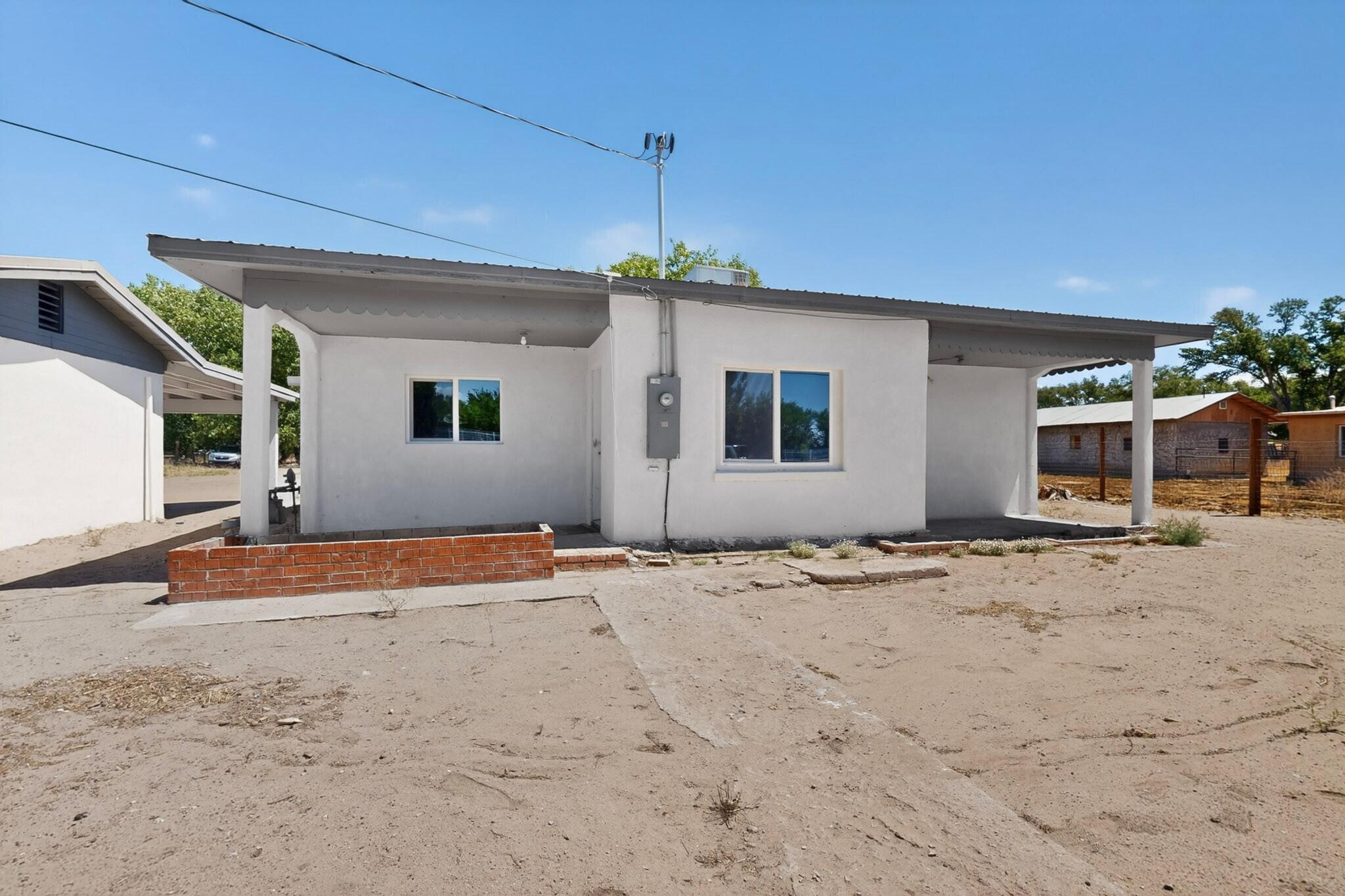 Photo 6 — 1104 E River Road