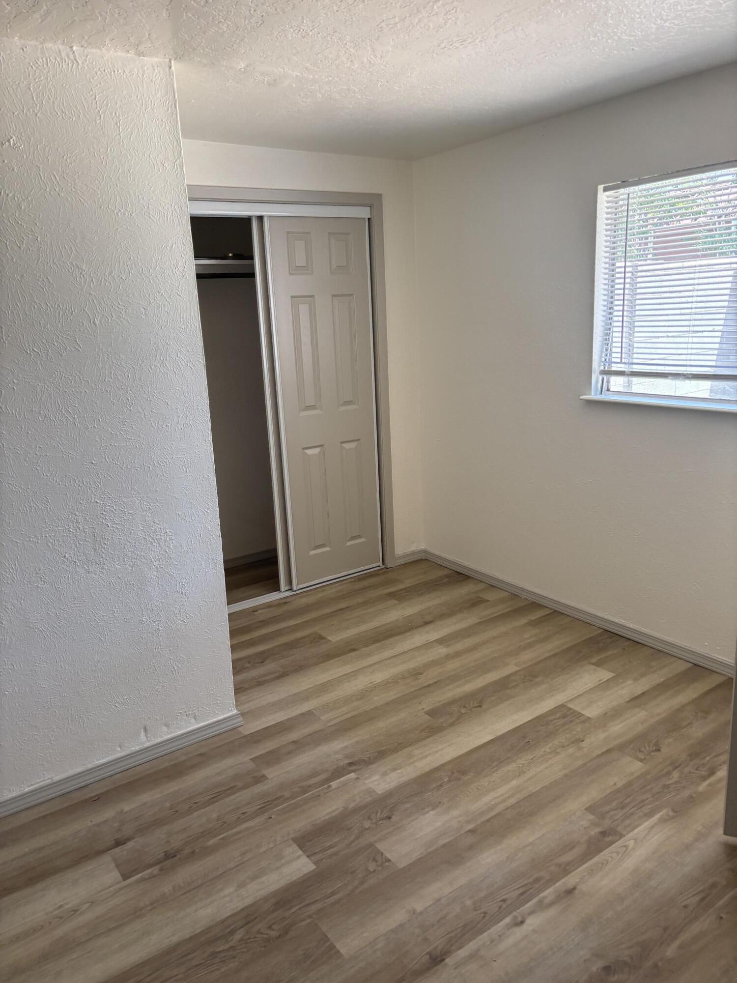 Photo 13 — 427 Odelia Road NE