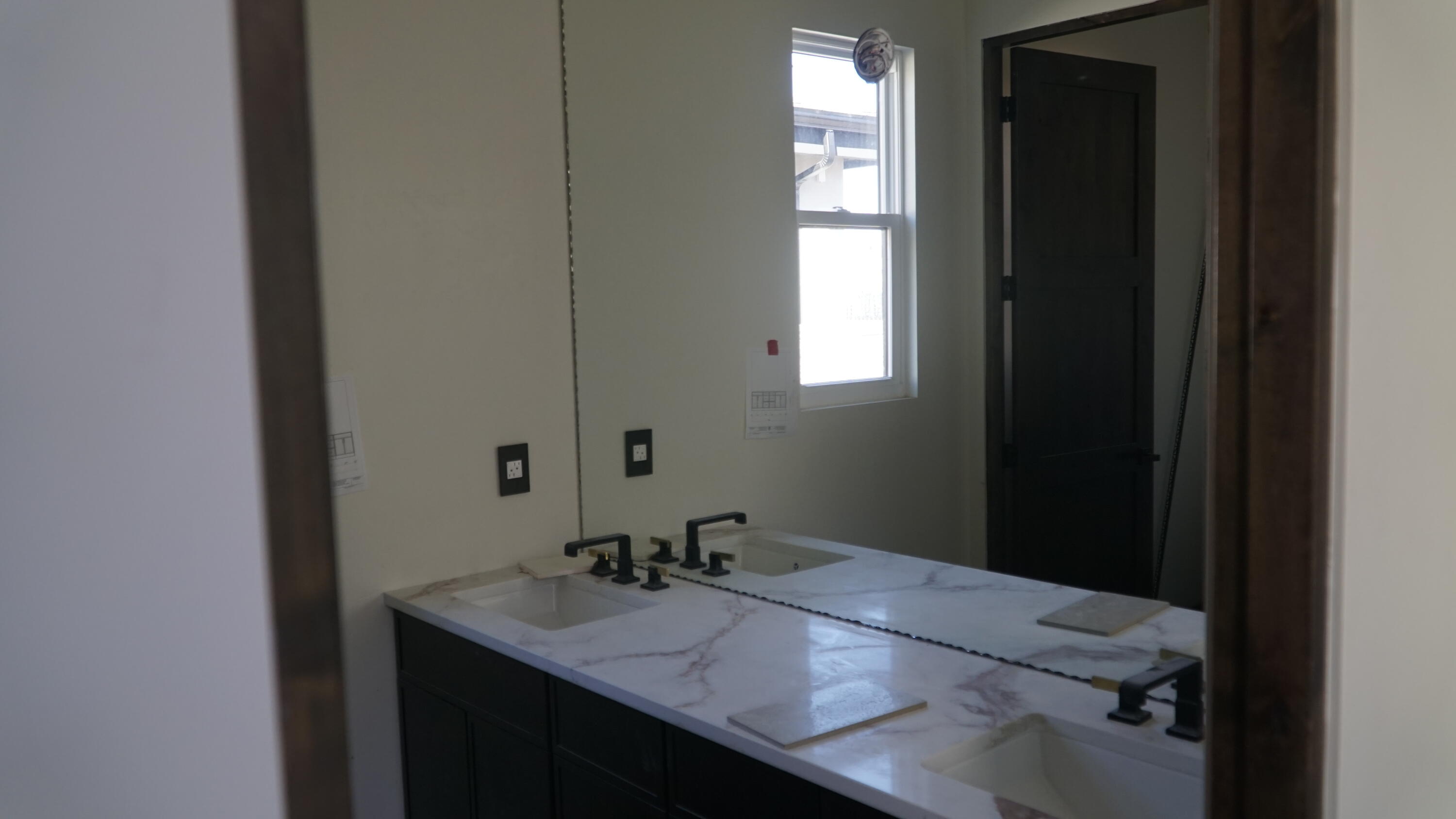 Photo 8 — 420 Bledsoe Road NW