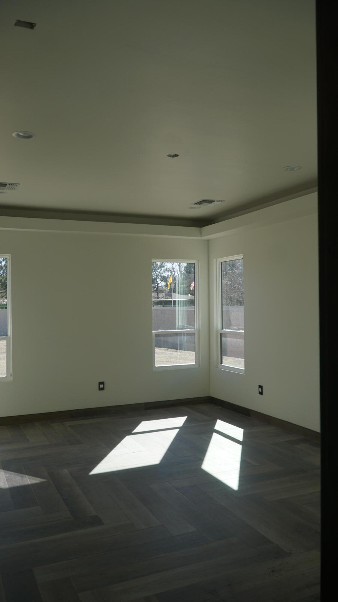 Photo 4 — 420 Bledsoe Road NW