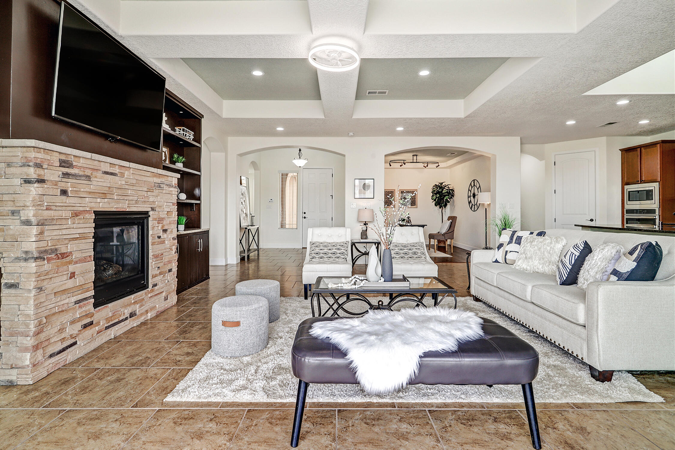 Photo 13 — 6371 Camino De Paz Road NW