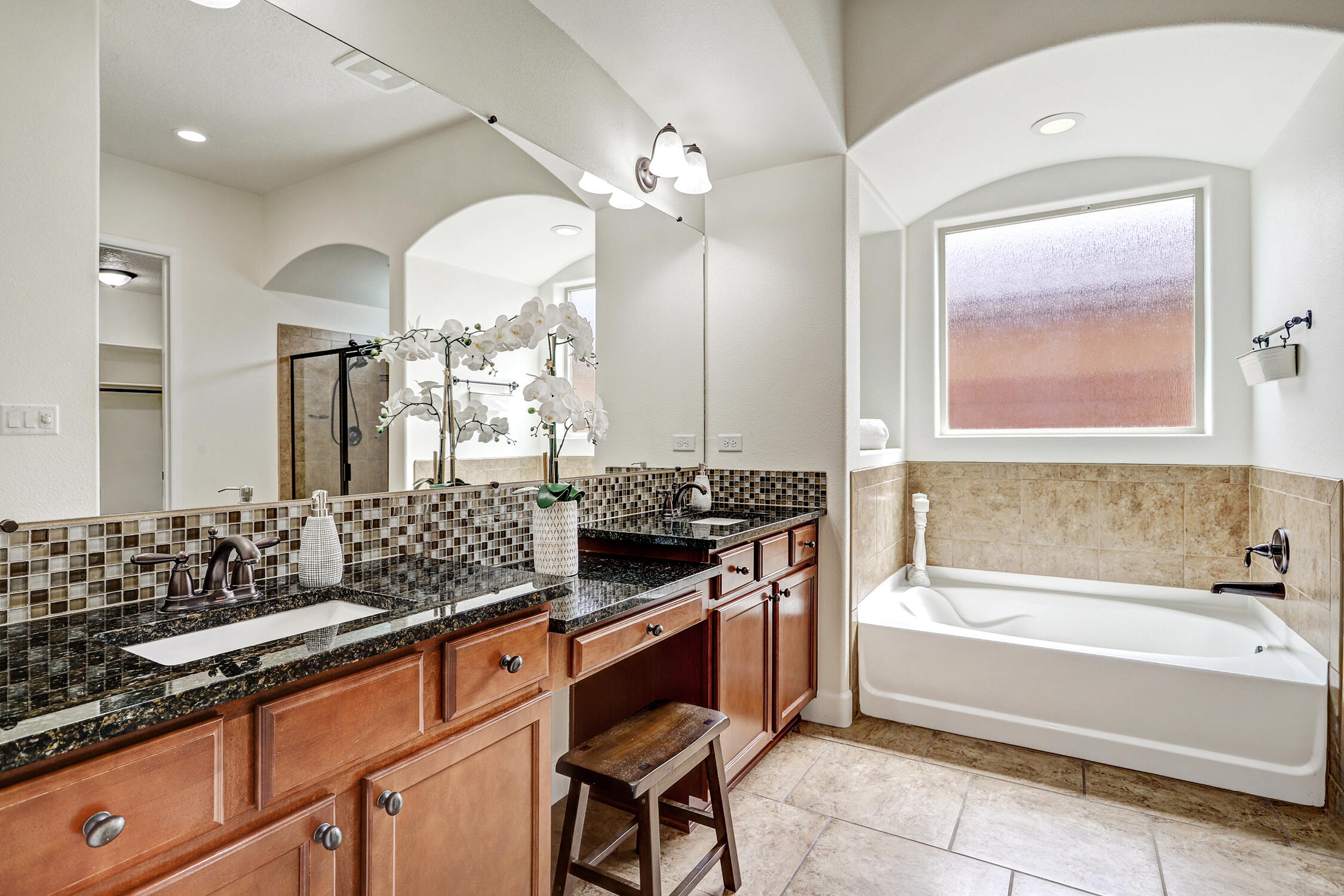 Photo 18 — 6371 Camino De Paz Road NW