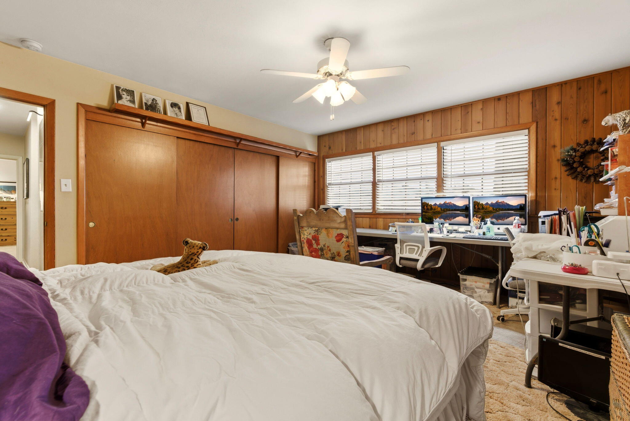 Photo 17 — 1515 W Reinken Avenue