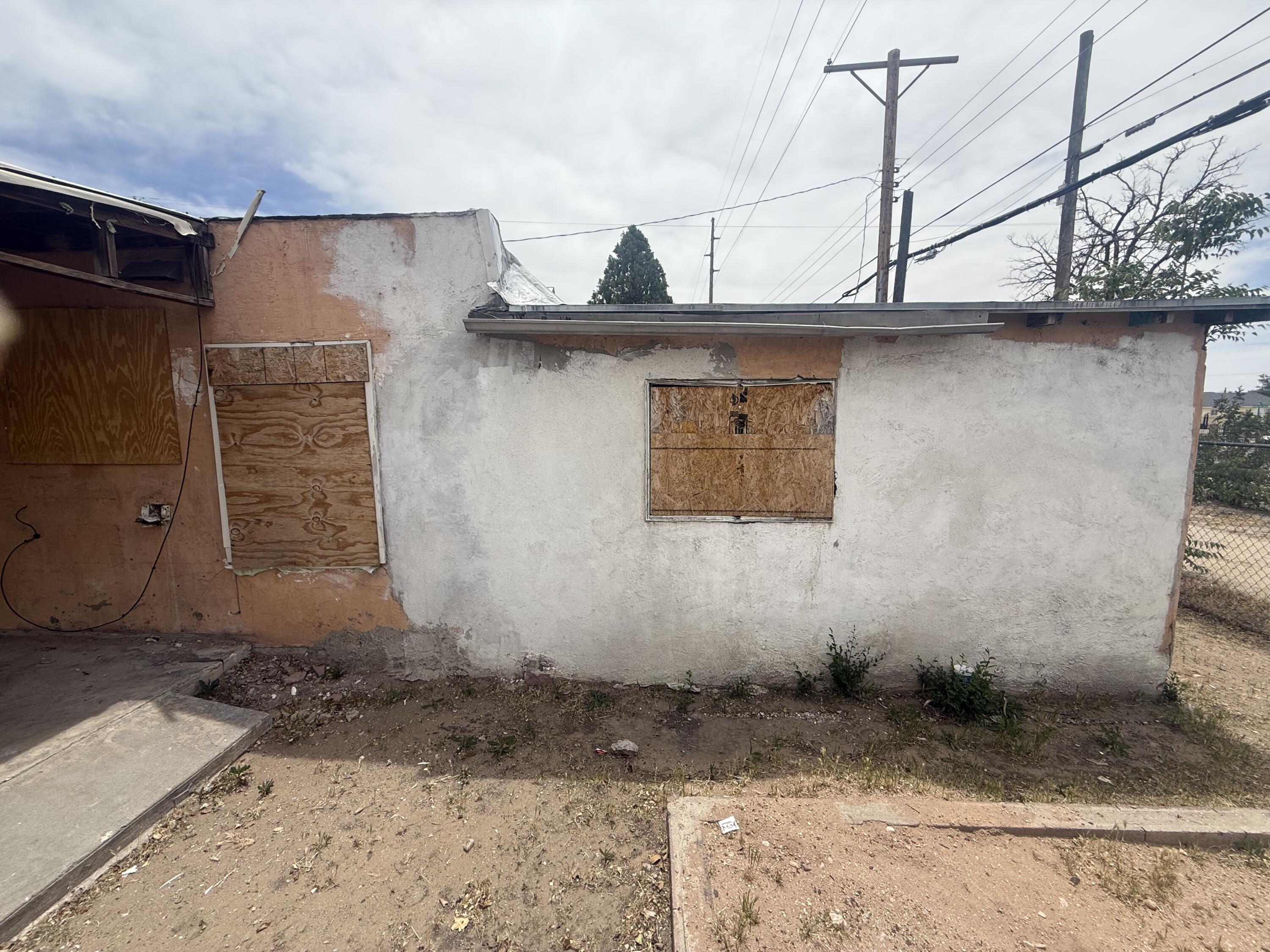 Photo 3 — 1317 Edith Boulevard SE