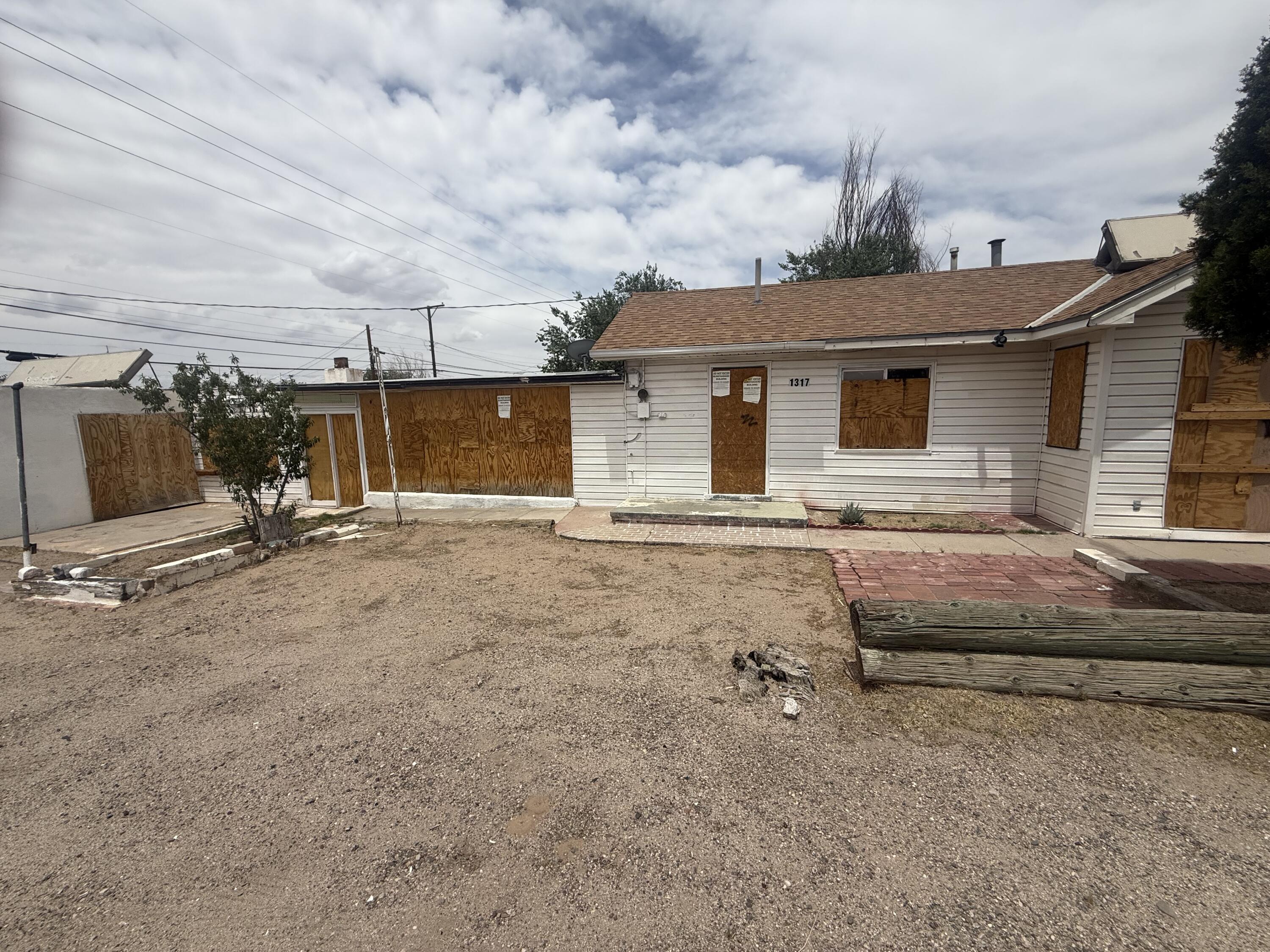 Photo 4 — 1317 Edith Boulevard SE