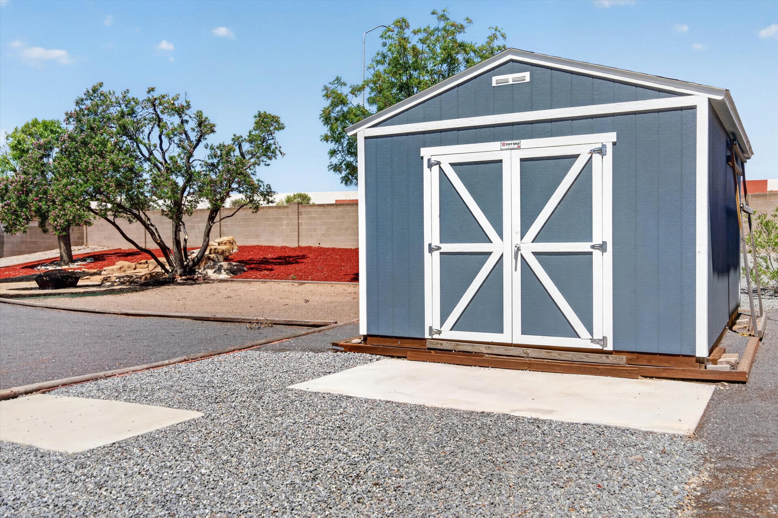Photo 6 — 2413 Agua Fria Drive NE