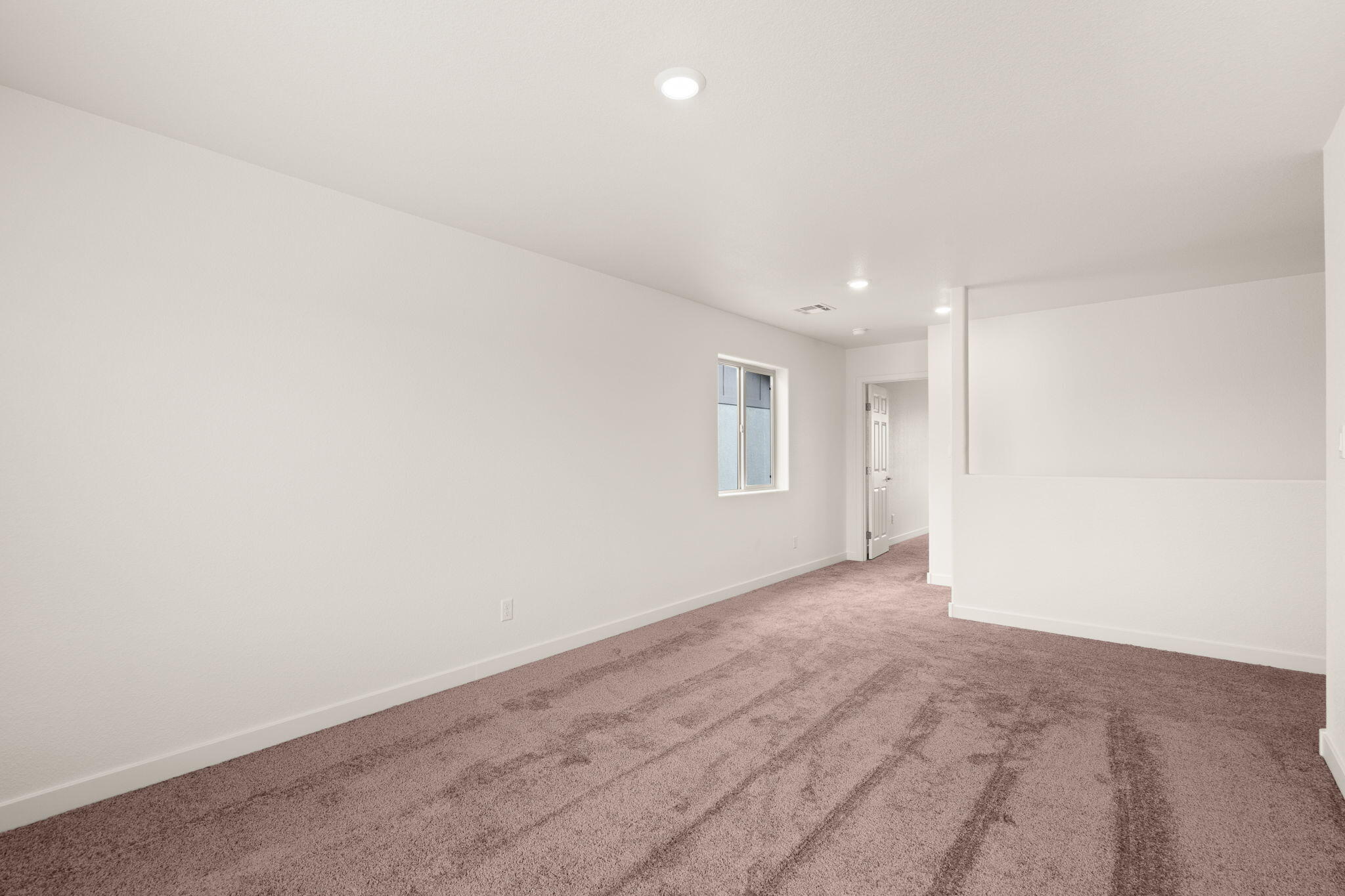 Photo 16 — 1515 Rawhide Loop NE
