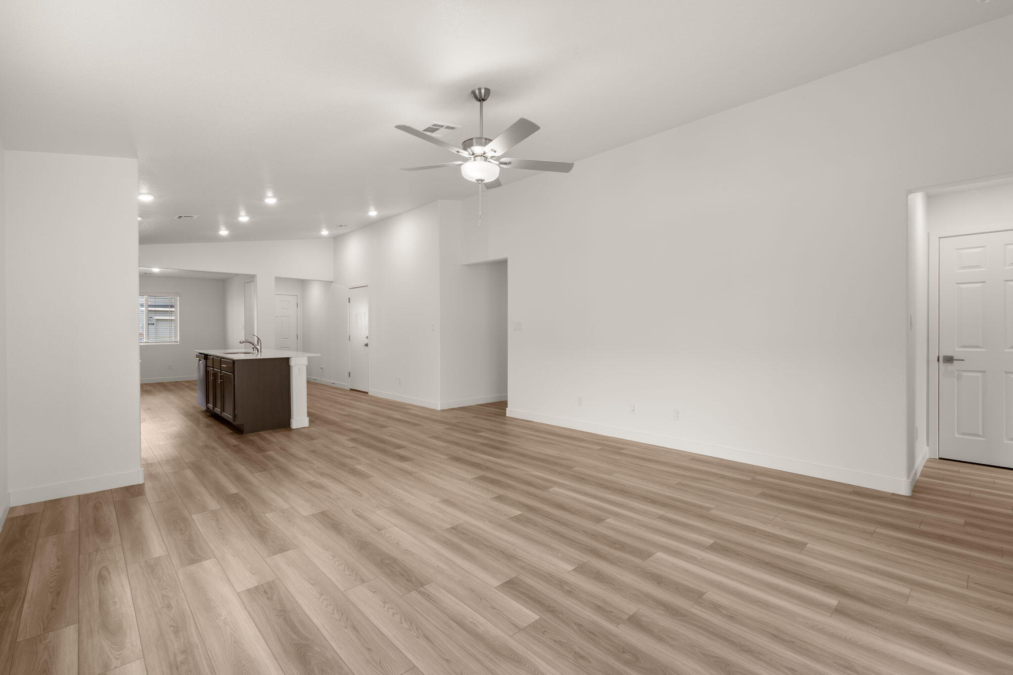 Photo 15 — 1524 Rawhide Loop NE