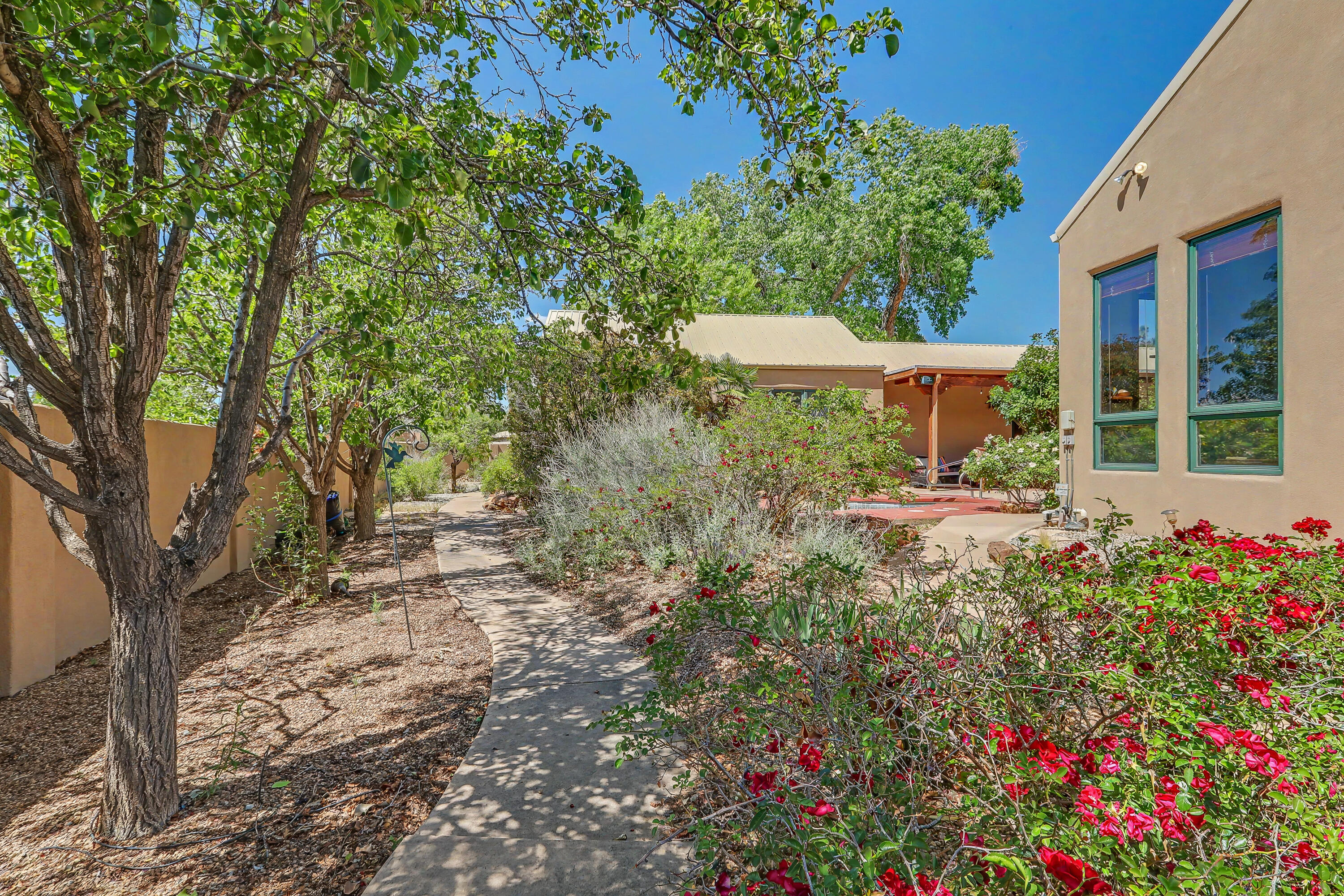 Photo 2 — 315 Laguna Seca Lane NW