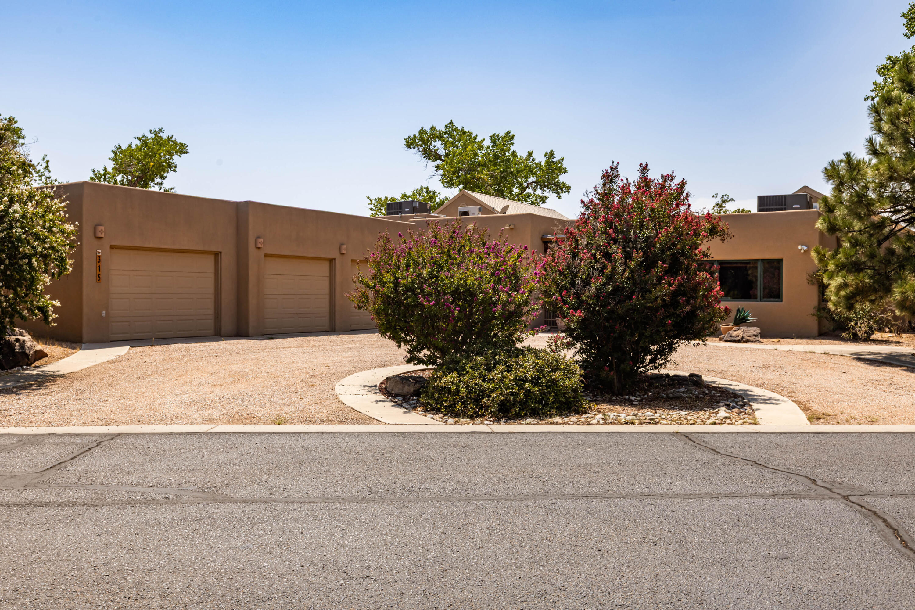 Photo 2 — 315 Laguna Seca Lane NW