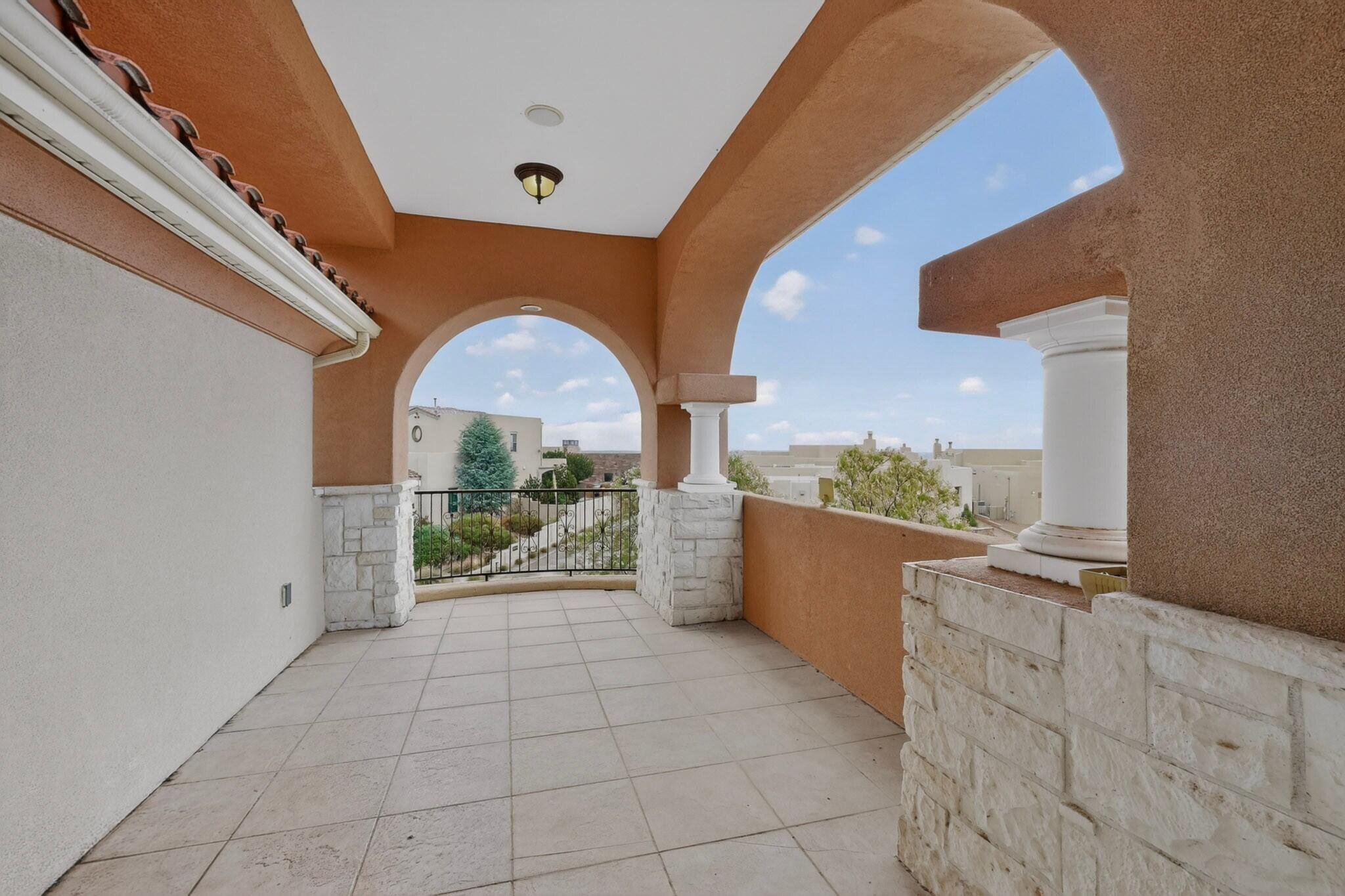 Photo 12 — 4505 Atherton Way NW