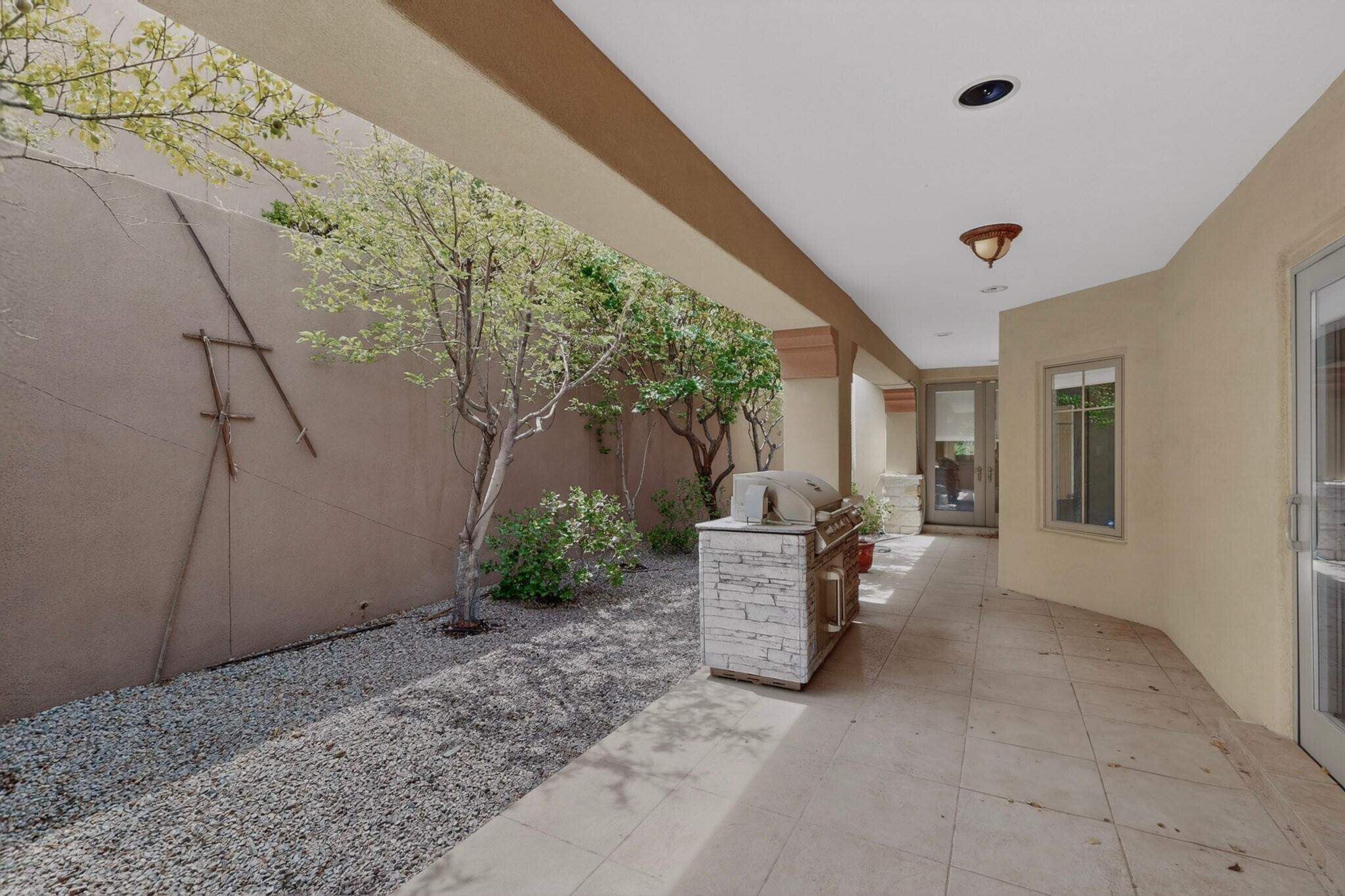 Photo 9 — 4505 Atherton Way NW