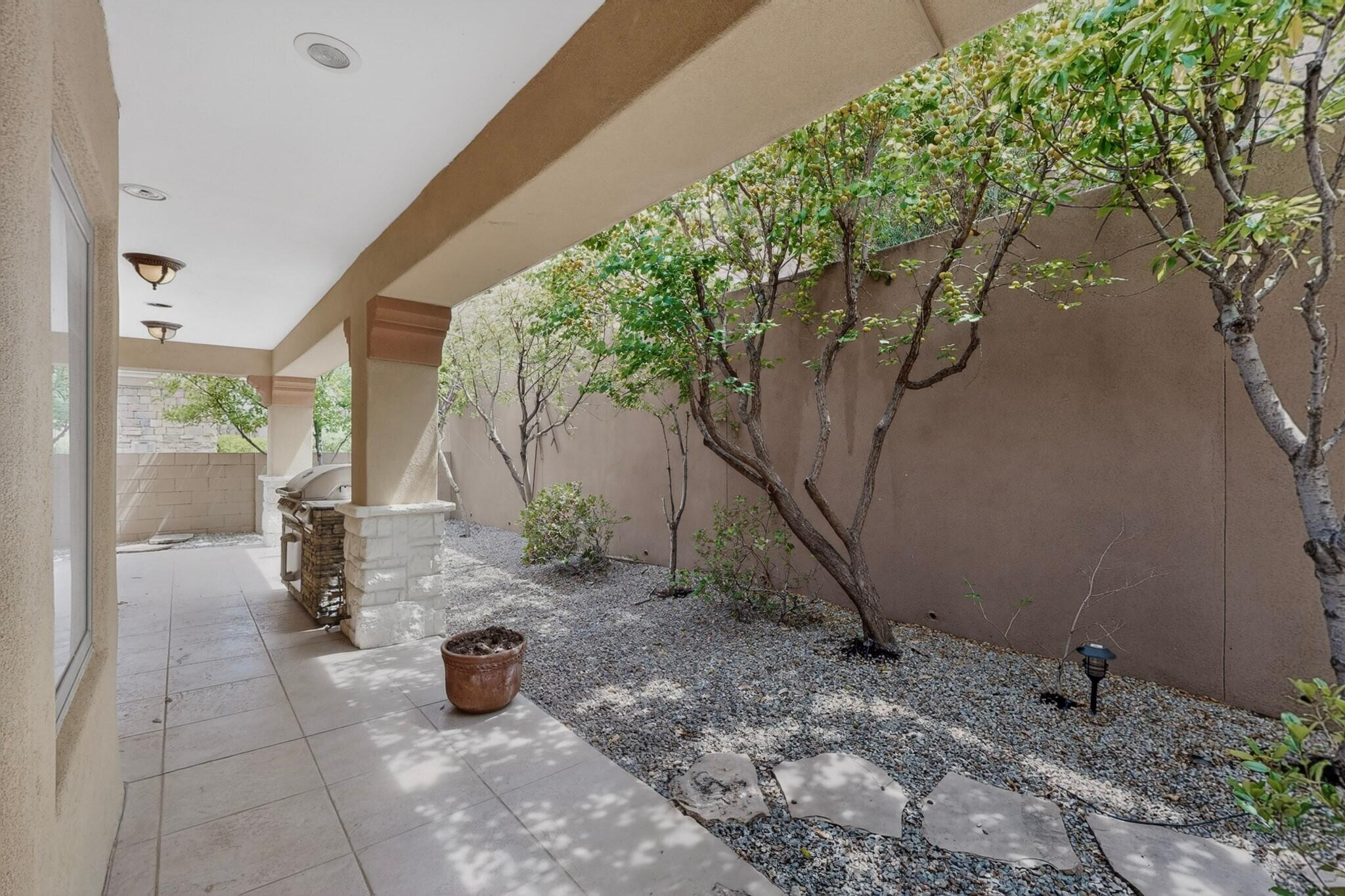 Photo 8 — 4505 Atherton Way NW