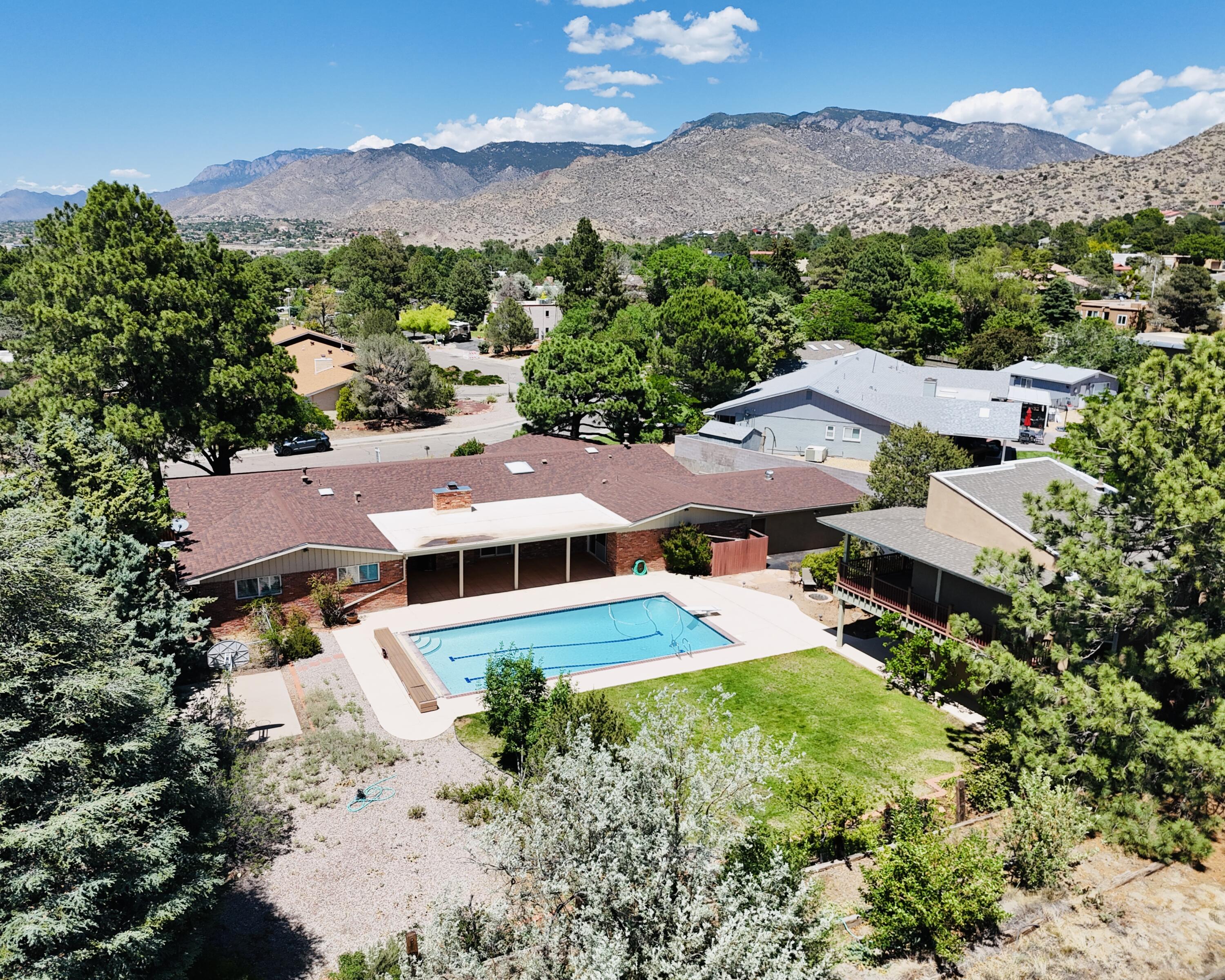 1634 Sagebrush Trail SE, Albuquerque, NM 87123