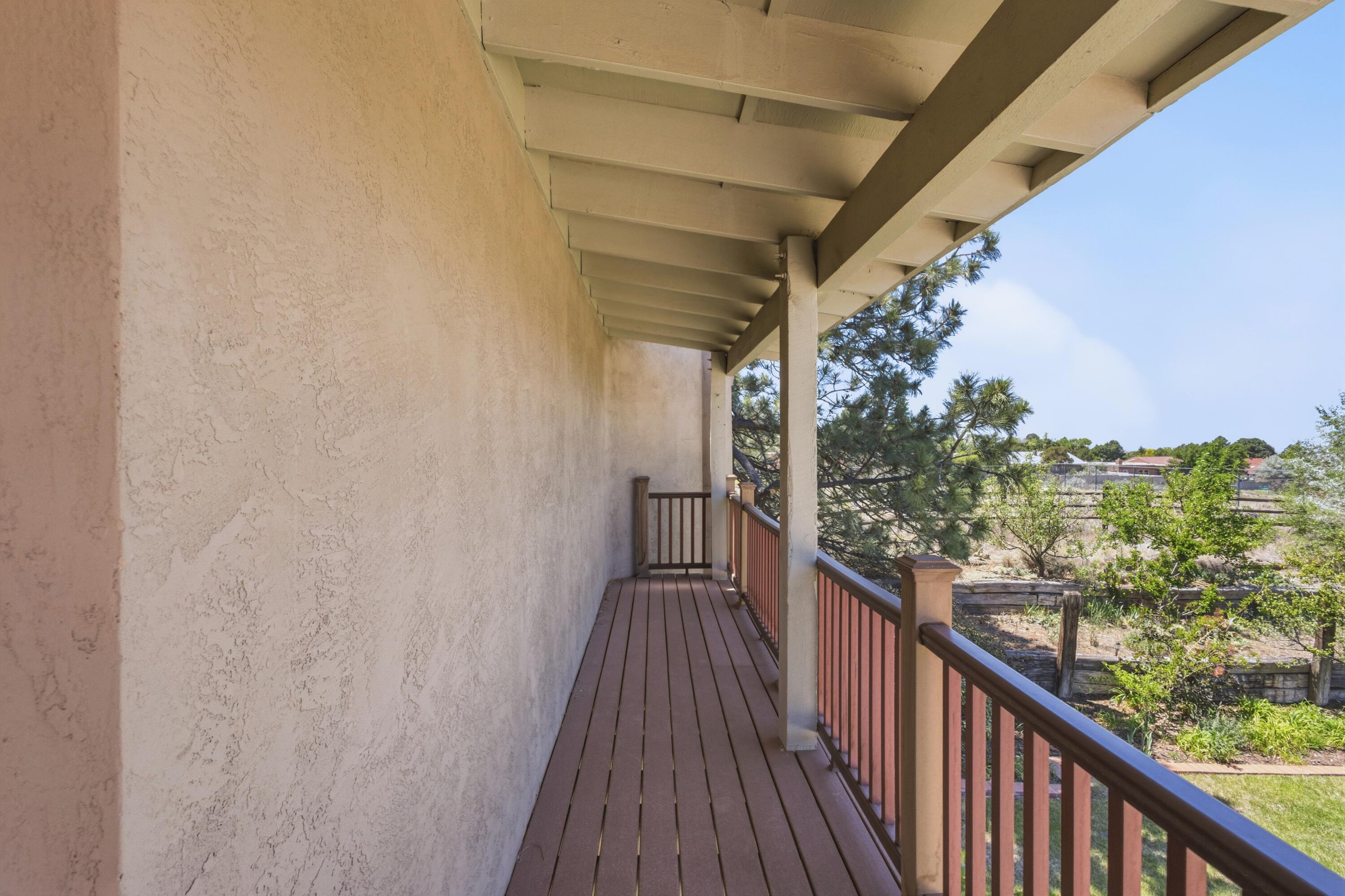 Photo 2 — 1634 Sagebrush Trail SE