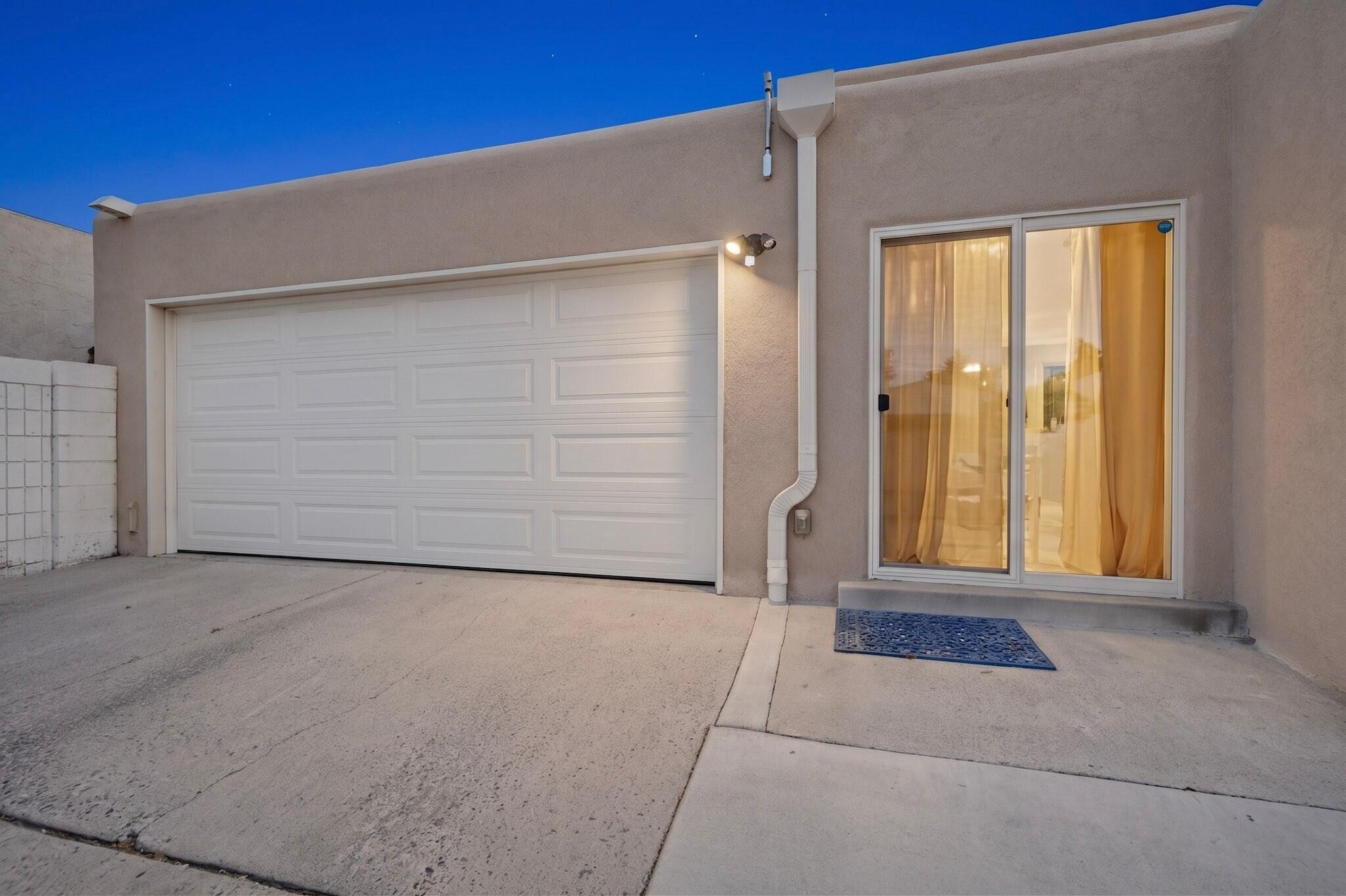 Photo 8 — 9107 La Costa Drive NE