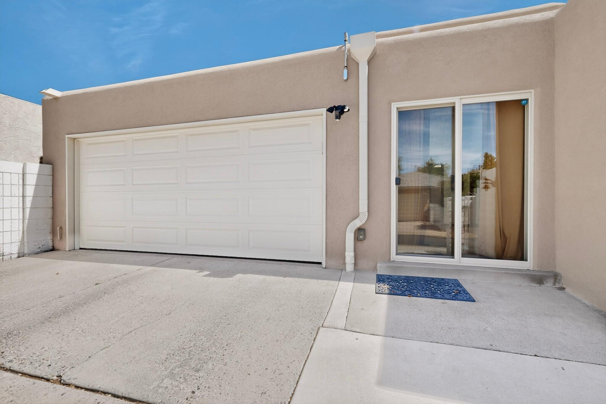Photo 7 — 9107 La Costa Drive NE
