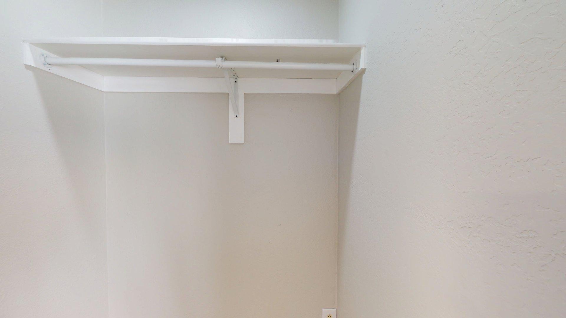 Photo 17 — 2104 Lead Avenue SE