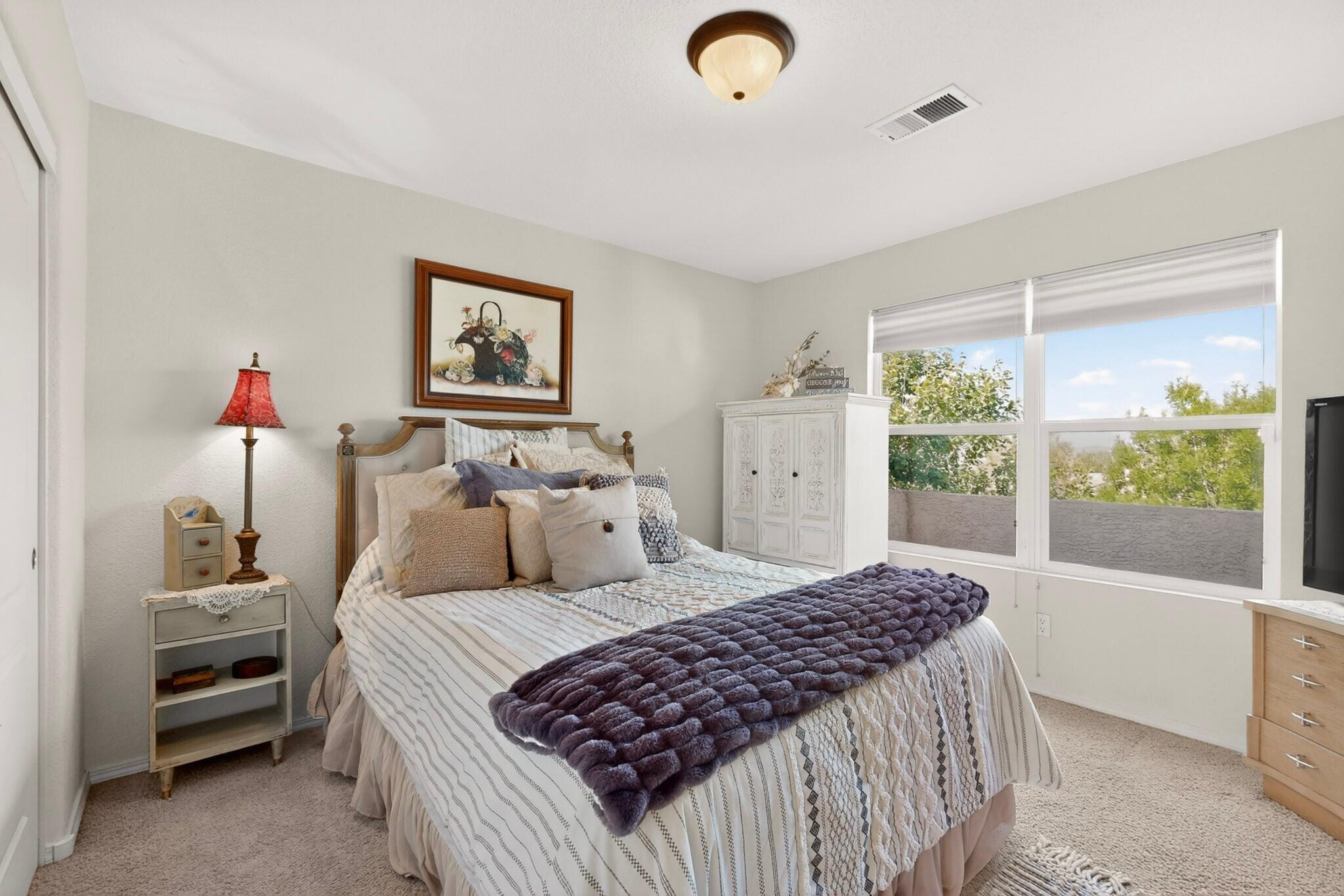 Photo 14 — 8623 Eagle Springs Drive NE
