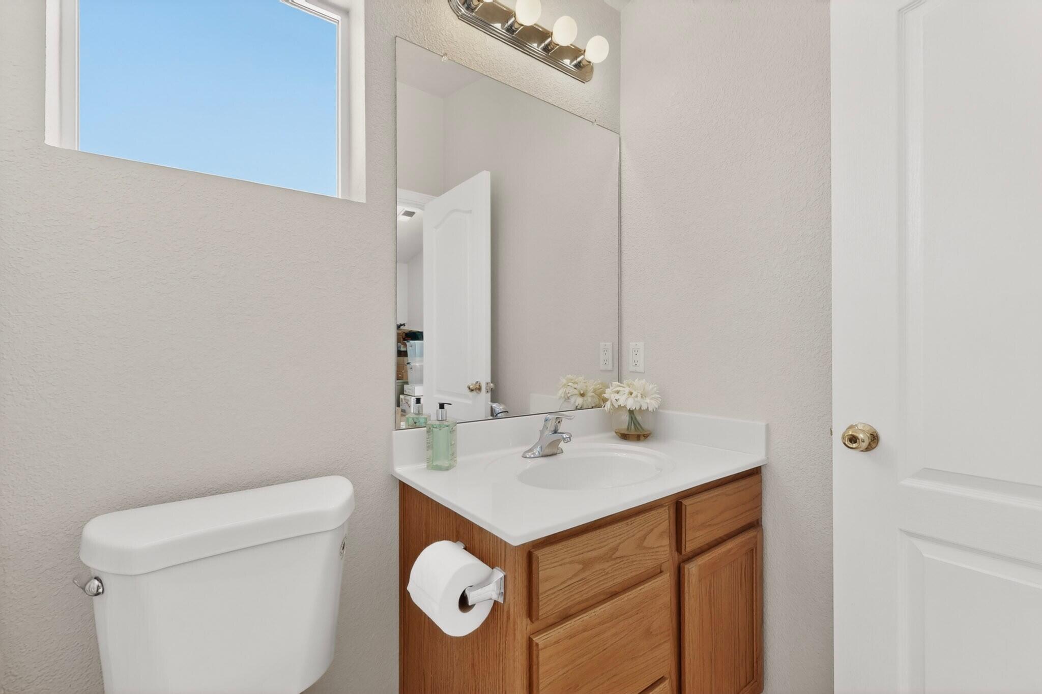 Photo 17 — 8623 Eagle Springs Drive NE