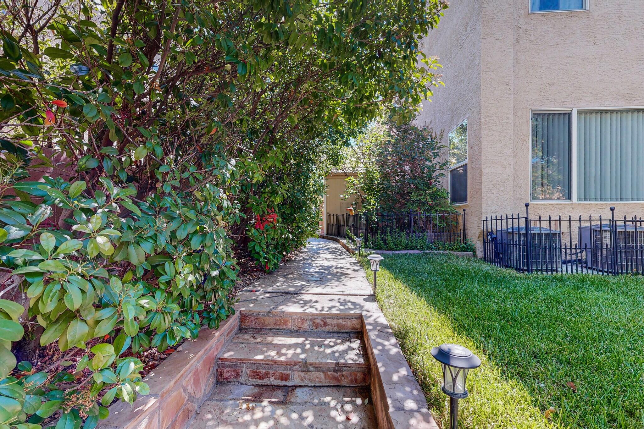 Photo 10 — 8623 Eagle Springs Drive NE