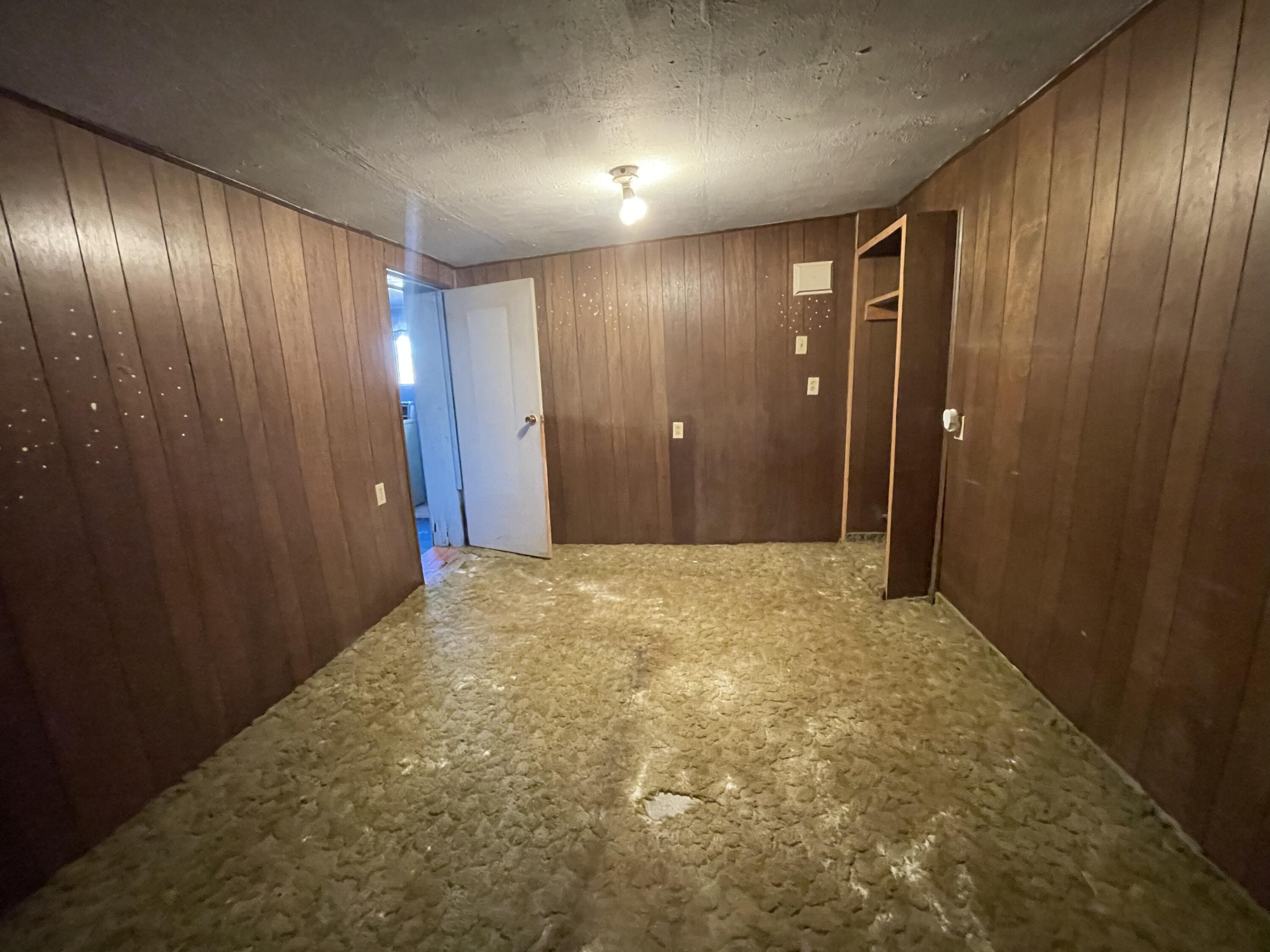 Photo 5 — 503 S Pine Street