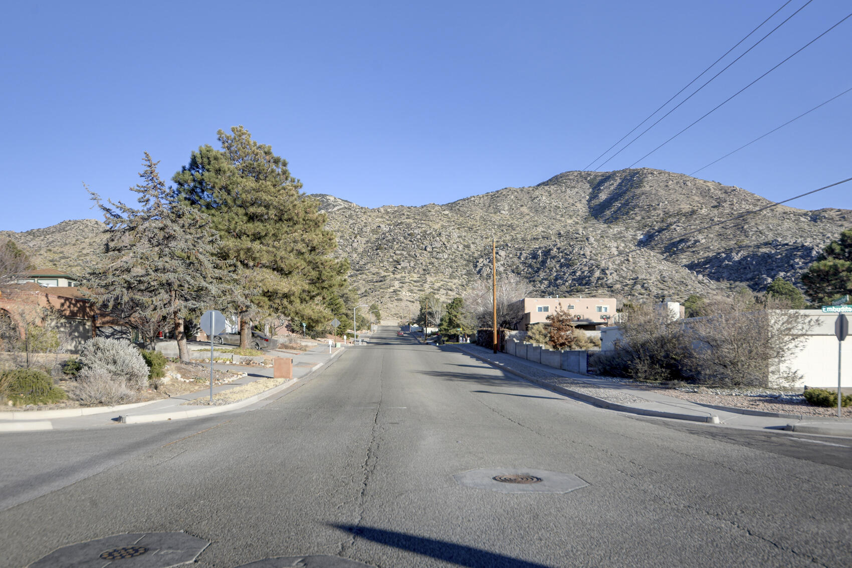 Photo 14 — 3900 Embudito Drive NE