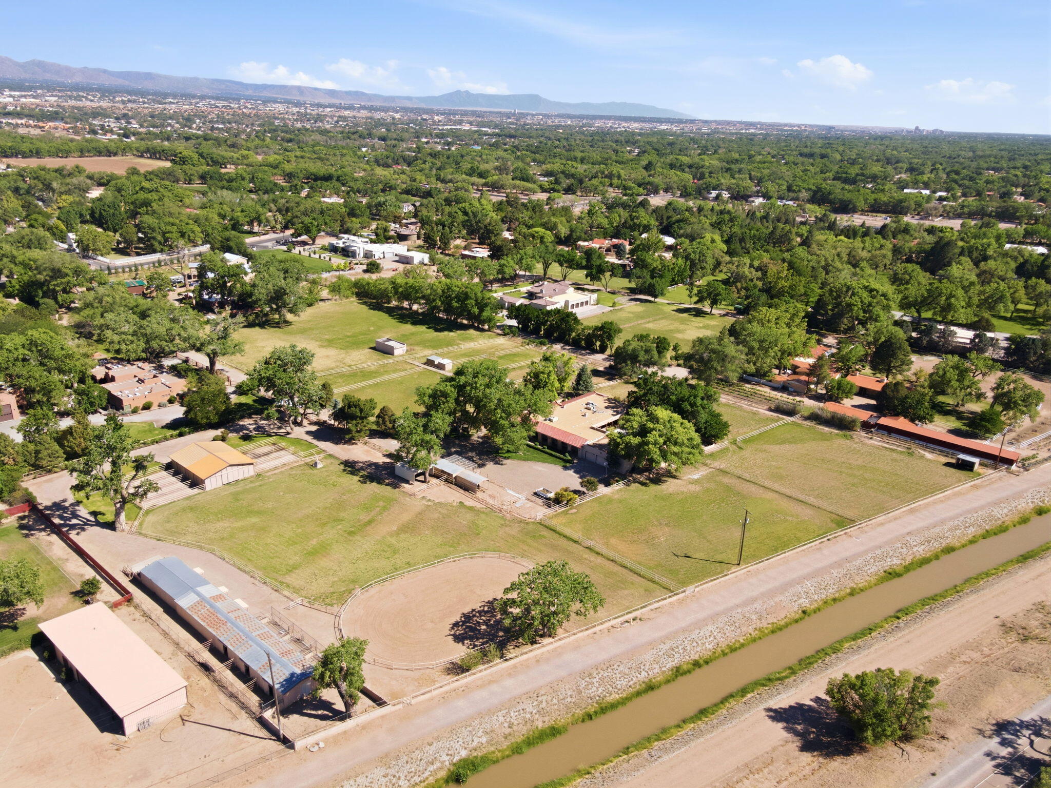 Photo 5 — 8805 Rio Grande Boulevard NW